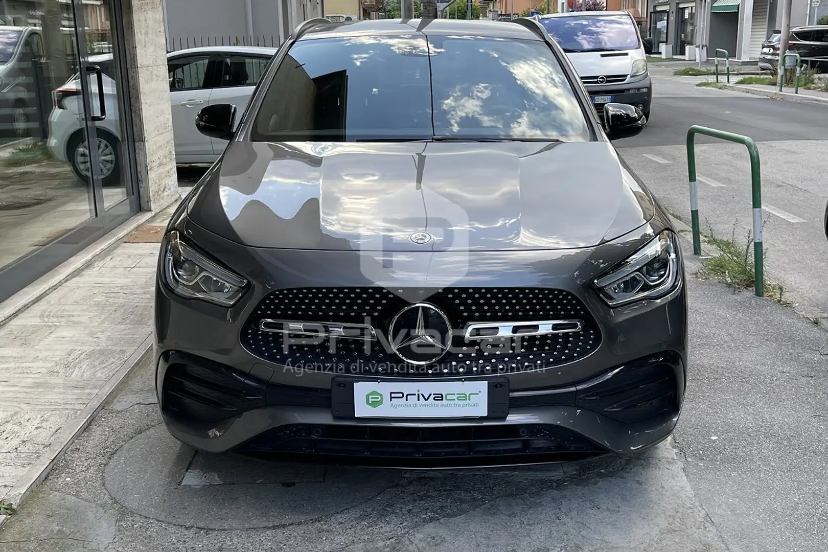 Mercedes-Benz GLA 250 GLA 250 e hybrid EQ Premium Argento - 2