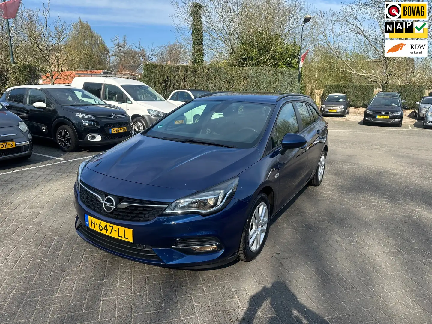 Opel Astra Sports Tourer 1.2 Business Edition , navigatie , p Blauw - 1