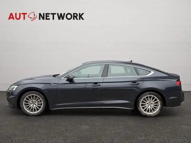Audi A5 view 7