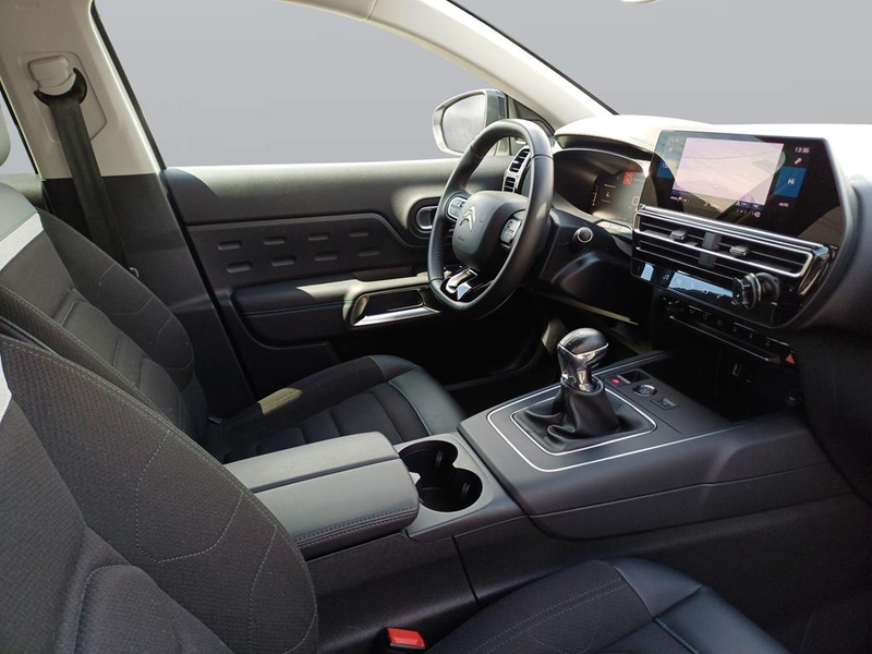 Citroen C5 Aircross PureTech 130 S&S Feel Pack — photo 10