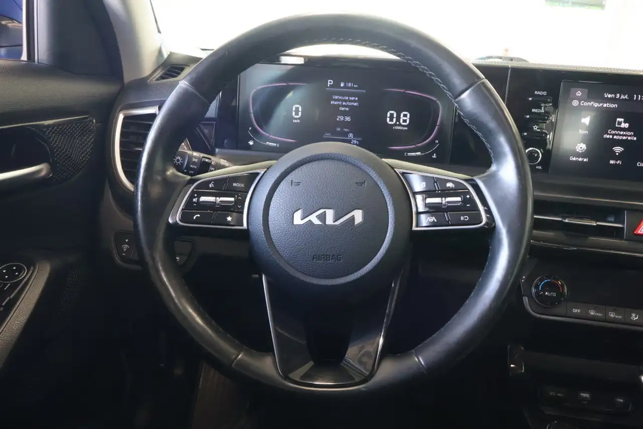 Kia Seltos снимка Kia Seltos