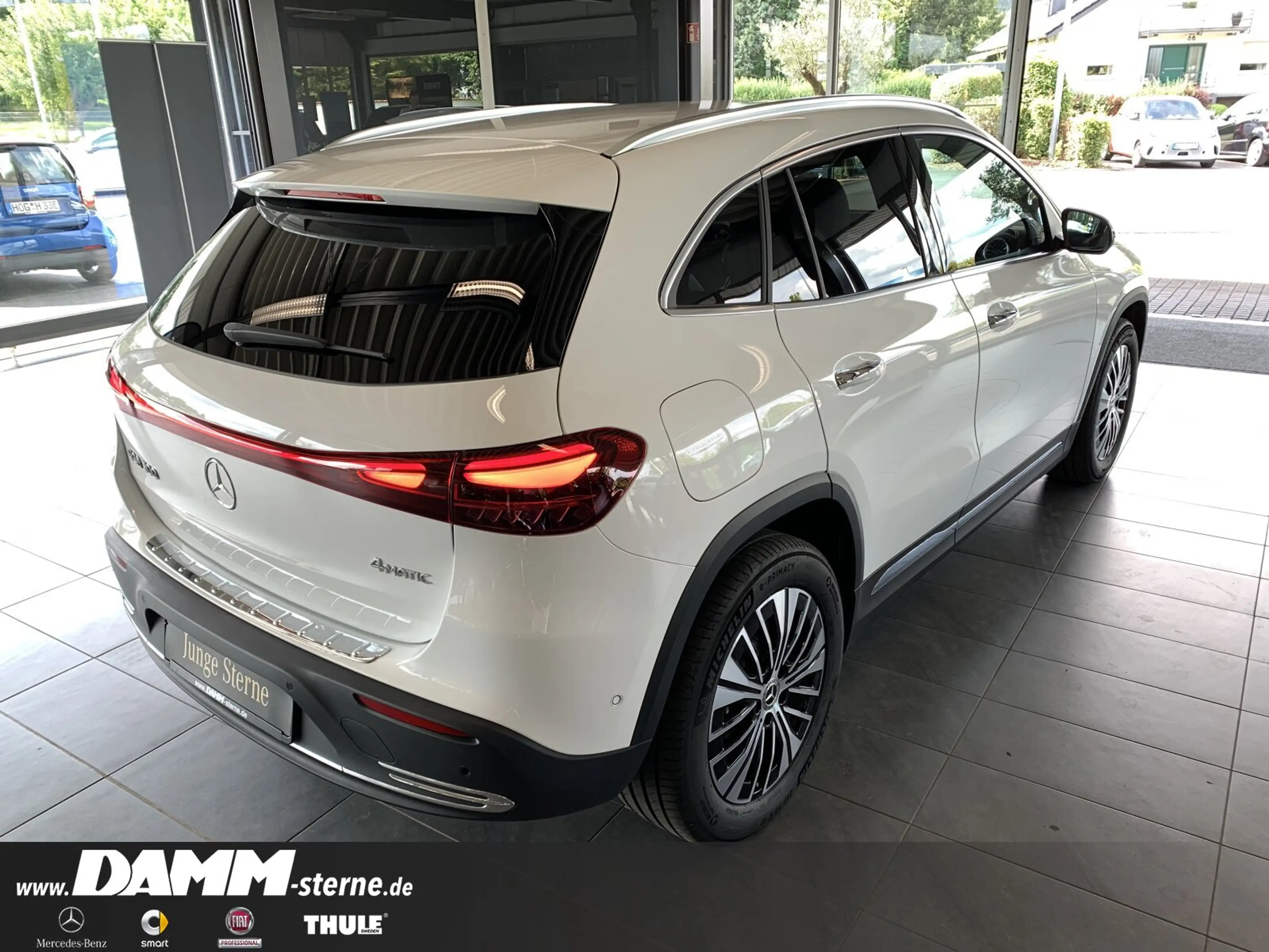 Mercedes-Benz EQA 300 EQA 300 4M Progr.Adv+/MEMORY/AHK/FAP/60M GA+Flex — photo 4