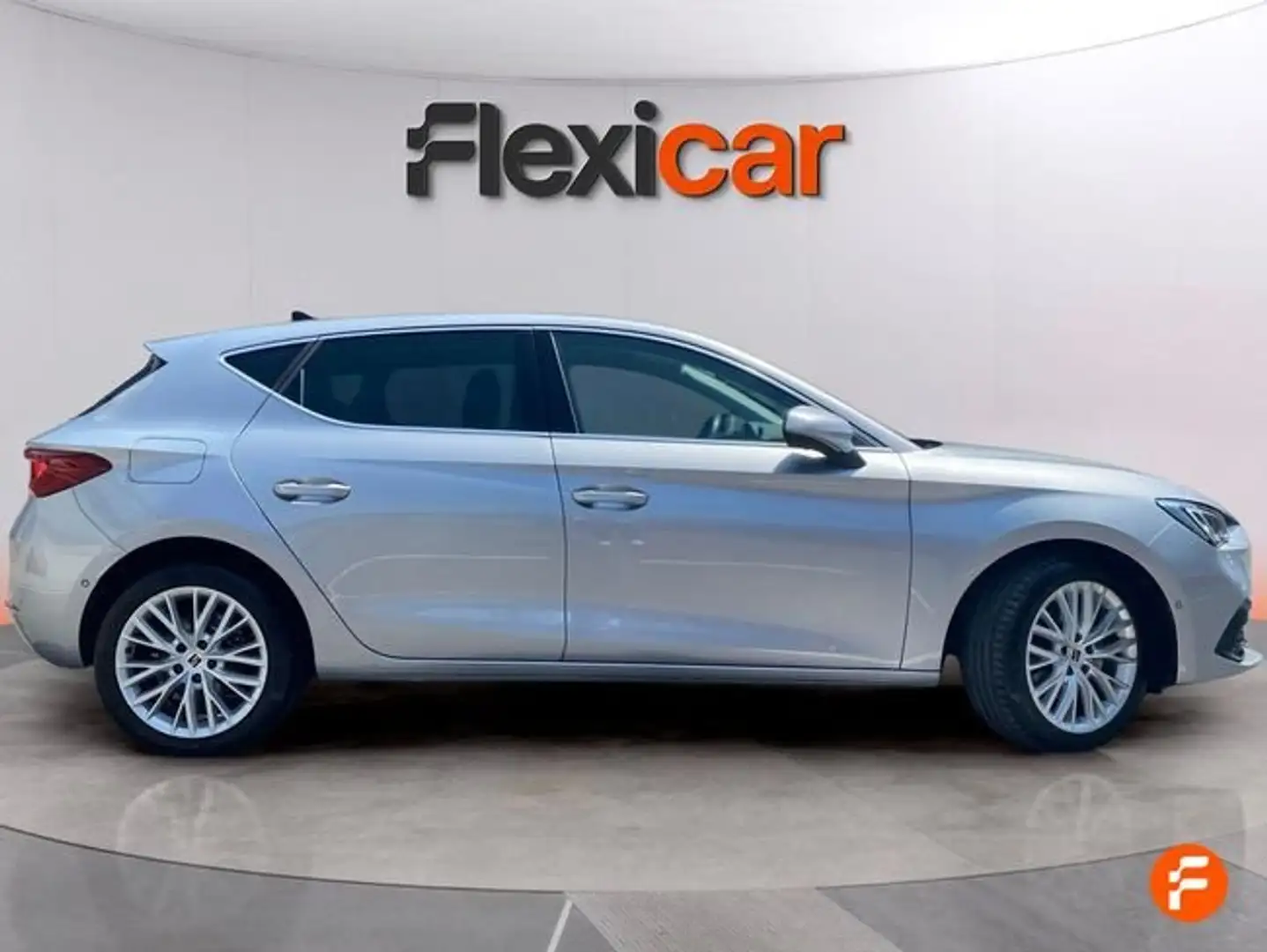 SEAT Leon 2.0TDI CR S&S Xcellence DSG-7 150 Gris - 2