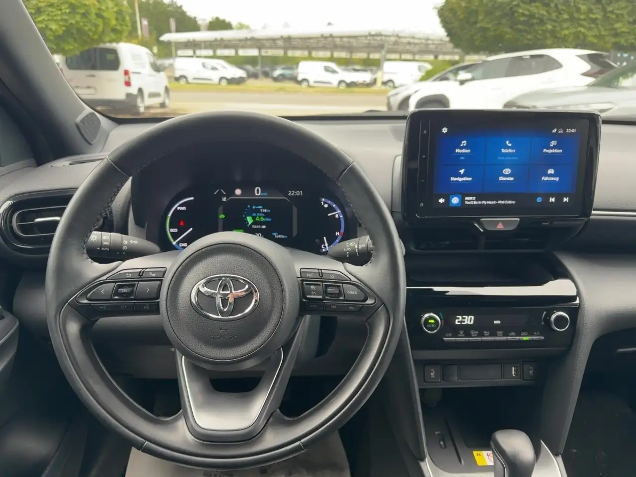Toyota Yaris Cross 1,5-l Hybrid Team D*R-Kamera*Navi*8-Fach*, миниатюра 8