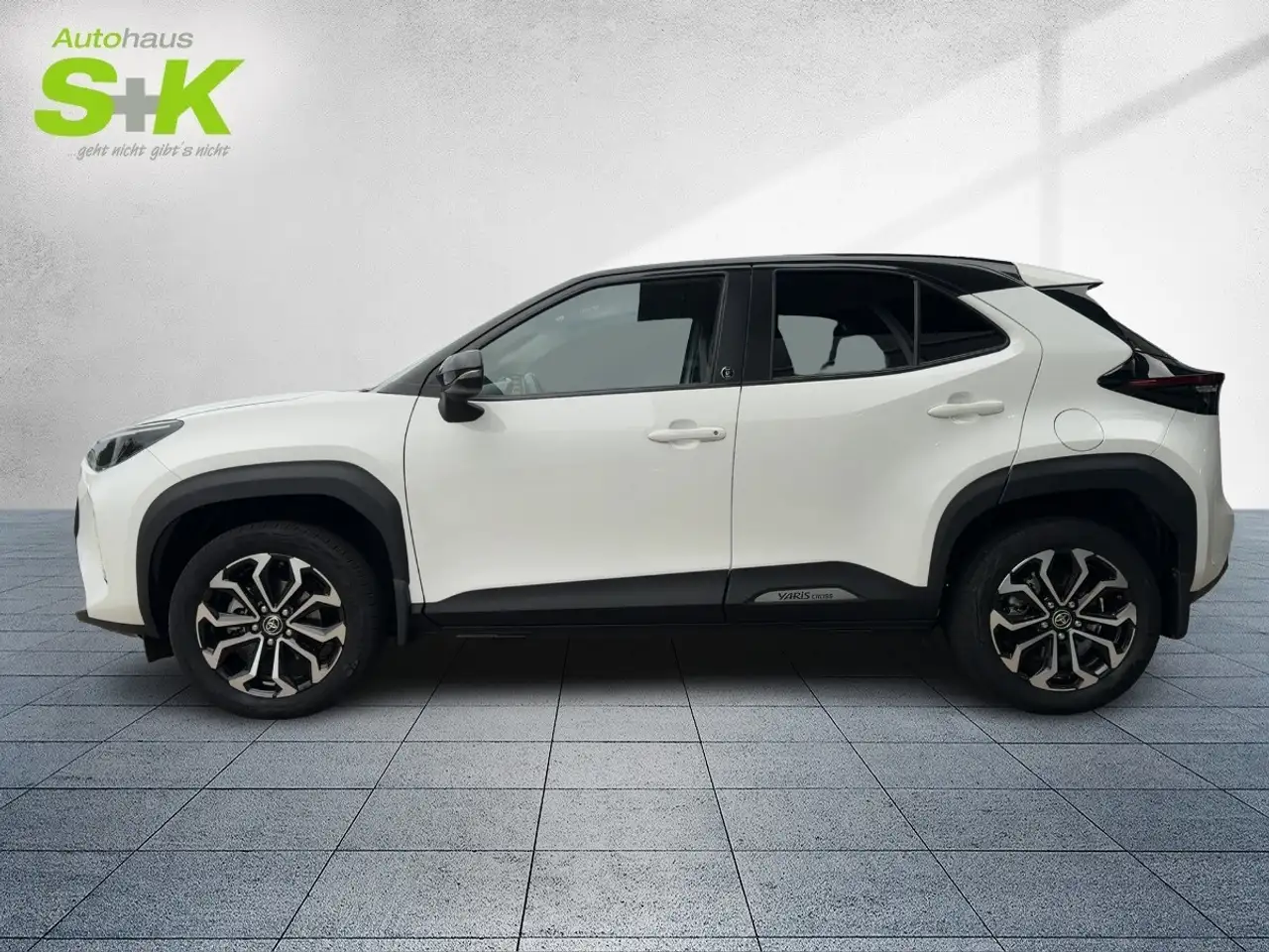 Toyota Yaris Cross 1,5-l Hybrid Team D*R-Kamera*Navi*8-Fach*, миниатюра 2