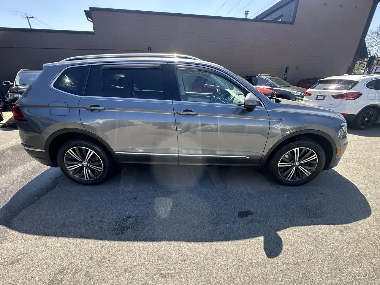 Volkswagen Tiguan снимка Volkswagen Tiguan