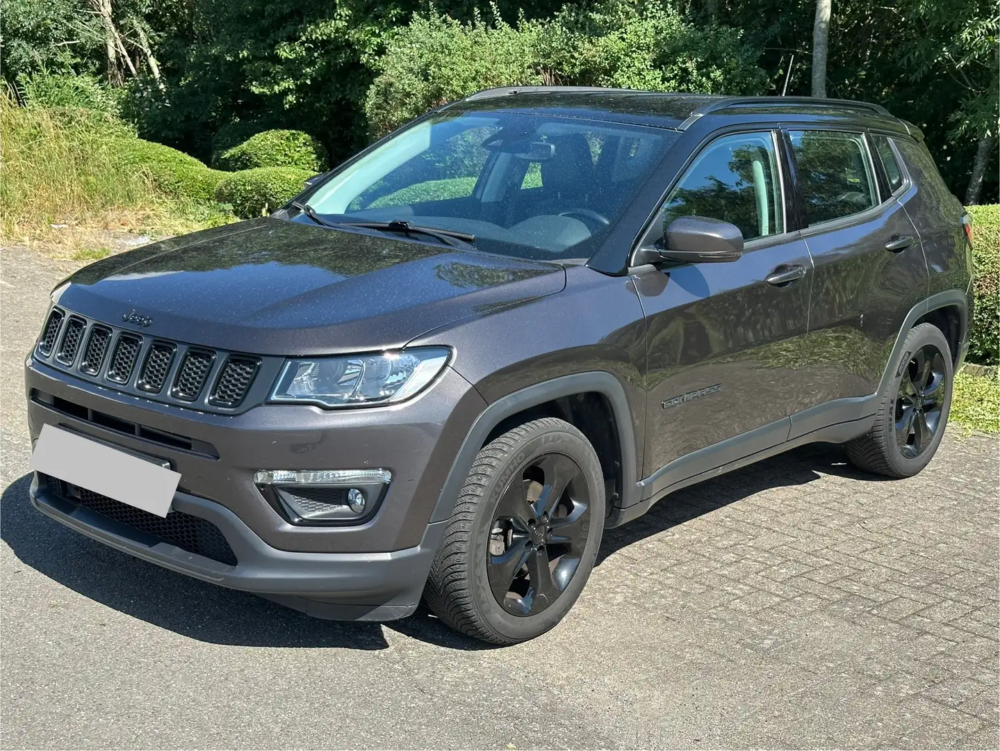 Jeep Compass 1.6 MJD 4x2 NIGHT EAGLE (EU6d) Gris - 1