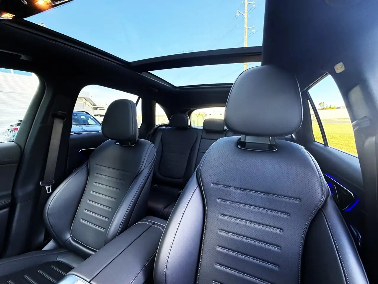 Mercedes-Benz GLC снимка Mercedes-Benz GLC