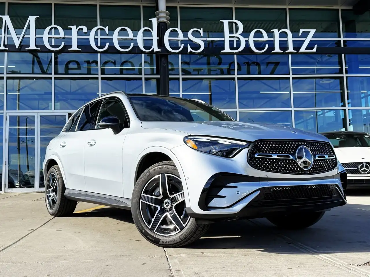 Mercedes-Benz GLC снимка Mercedes-Benz GLC