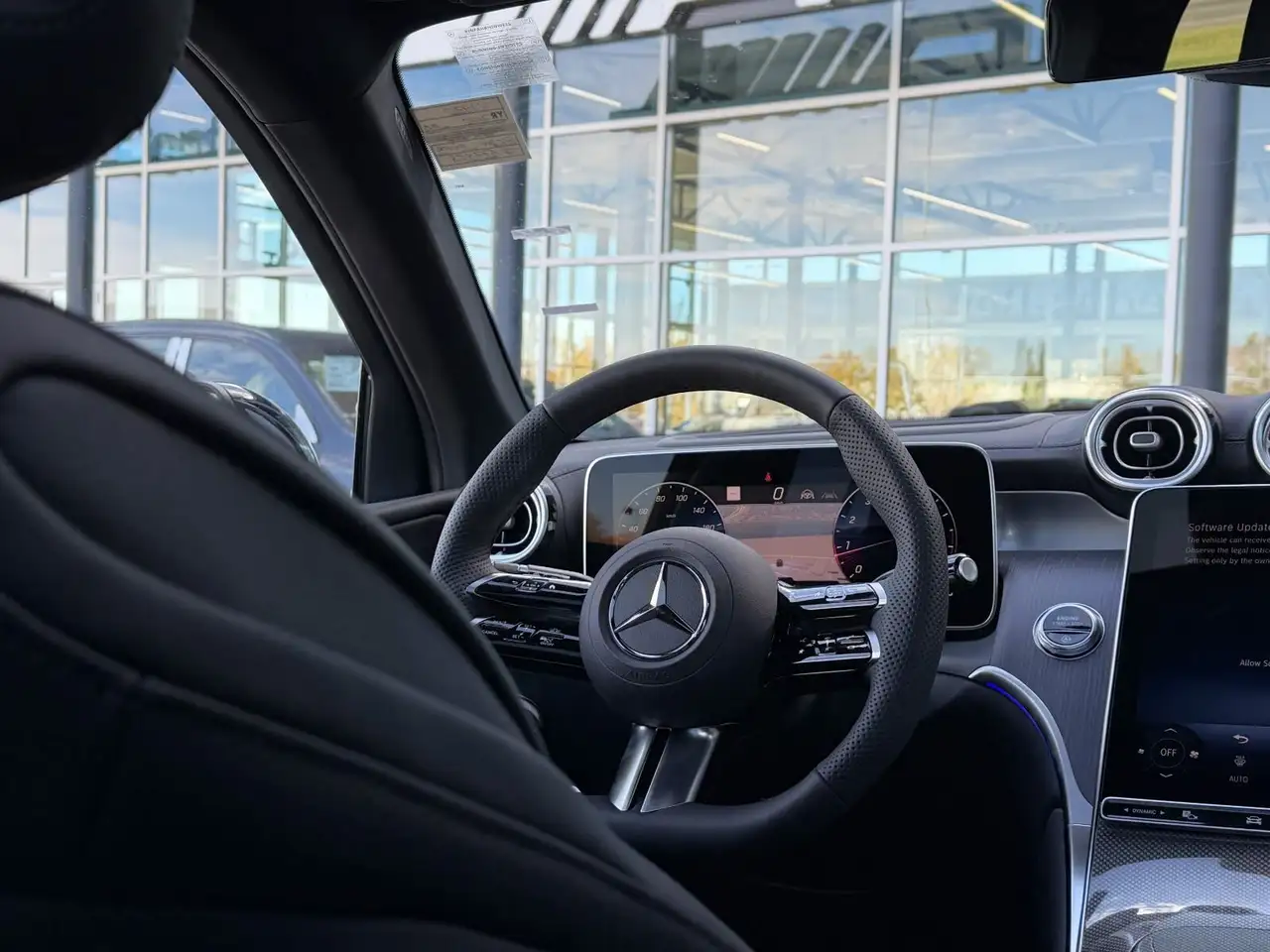 Mercedes-Benz GLC снимка Mercedes-Benz GLC