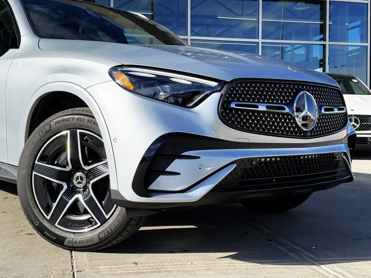 Mercedes-Benz GLC снимка Mercedes-Benz GLC