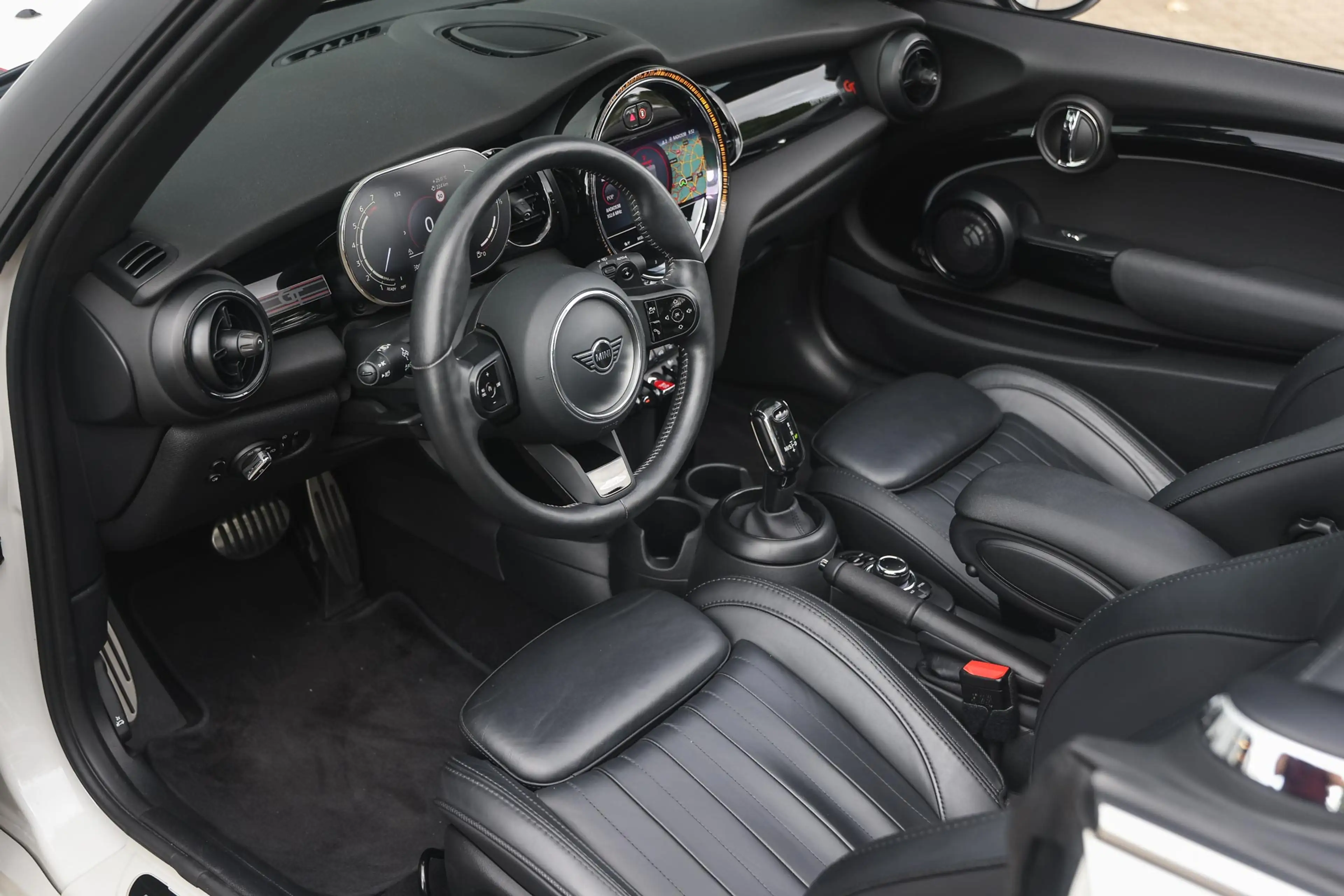 MINI John Cooper Works Cabrio S JCW Rockingham GT Automaat / Sportstoelen / Acht — photo 3