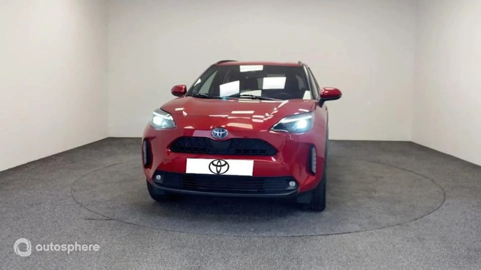 Toyota Yaris Cross 116h Design AWD-i MY22 - 2