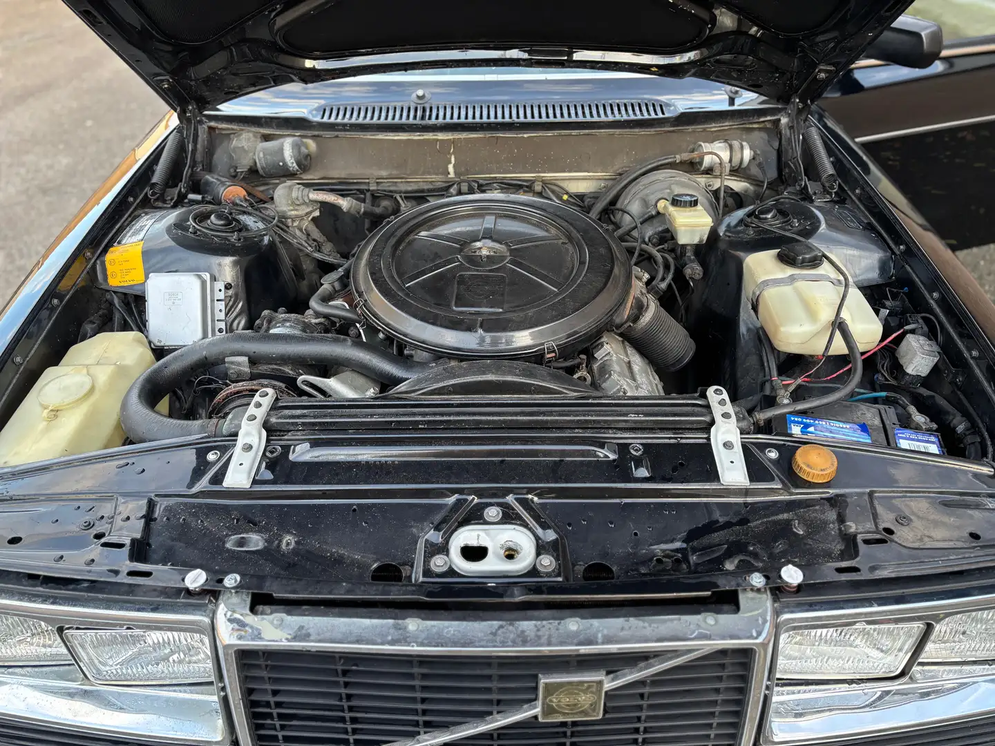 Volvo 262 Coupé Bertone Zwart - 2