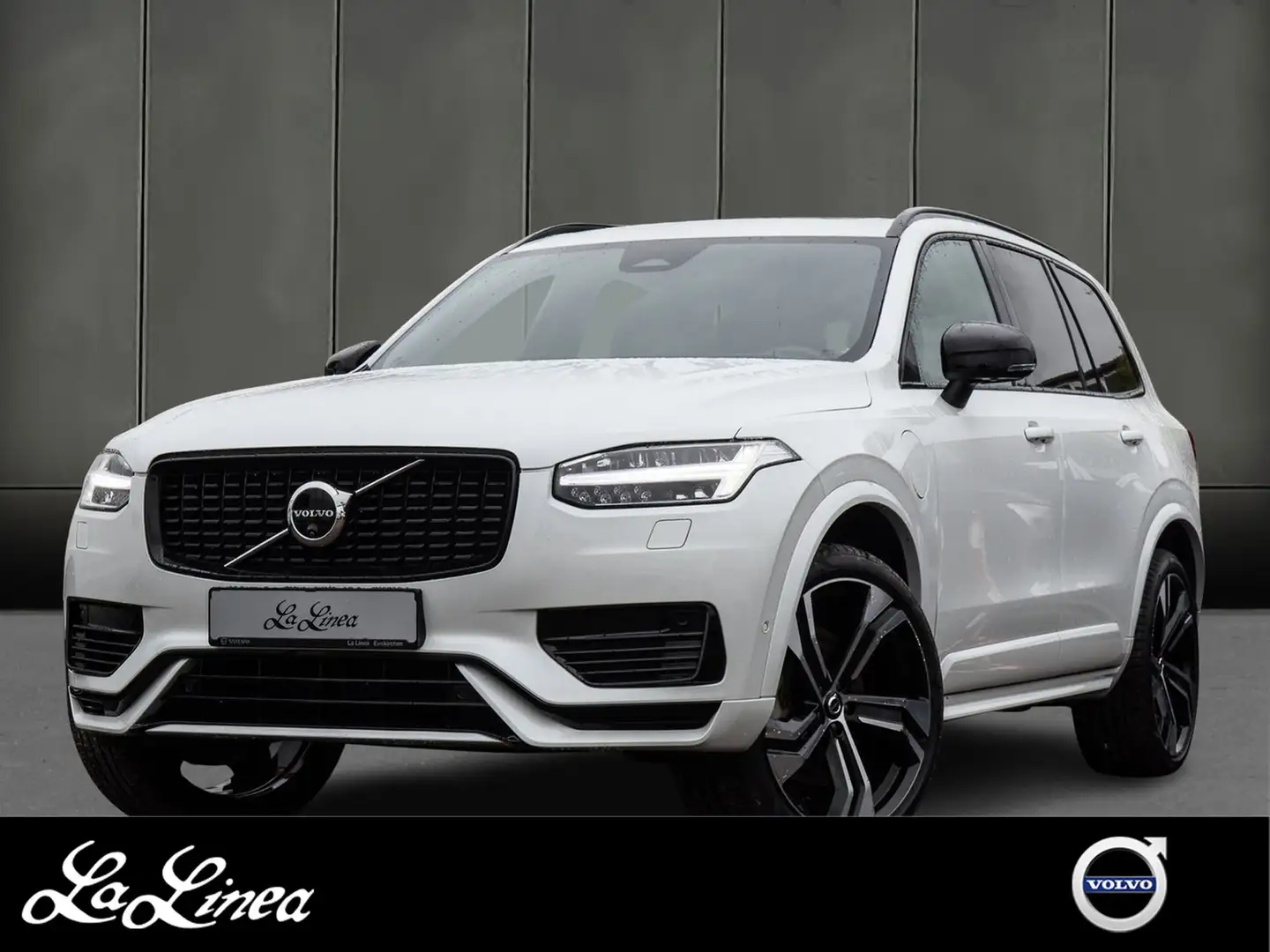 Volvo XC90 T8 Recharge AWD Ultra Dark Plug-In Hybrid Wit - 1