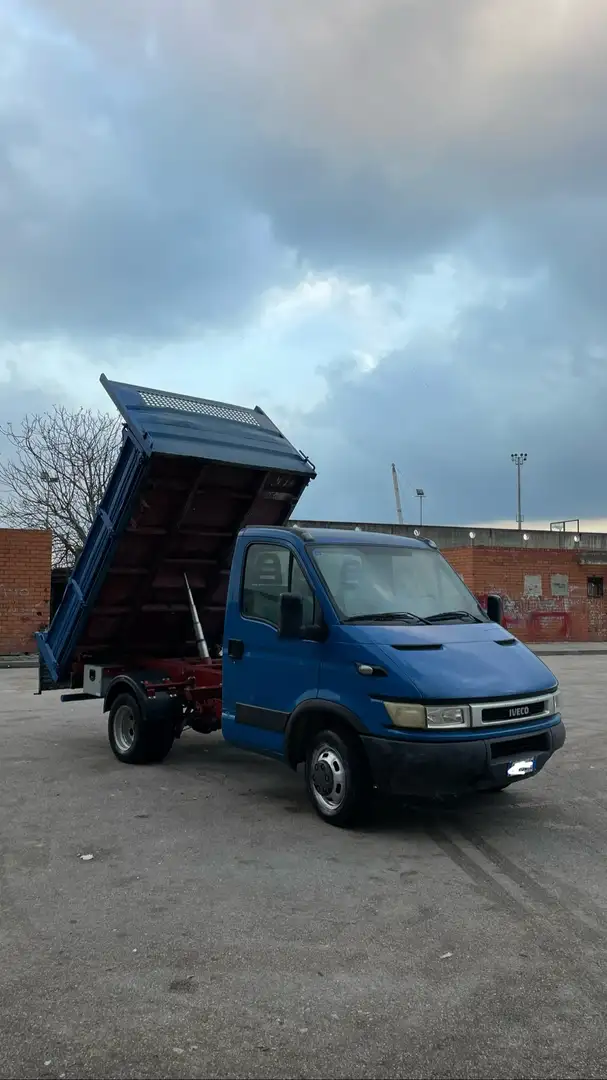 Iveco Daily 35 C9 Blue - 1