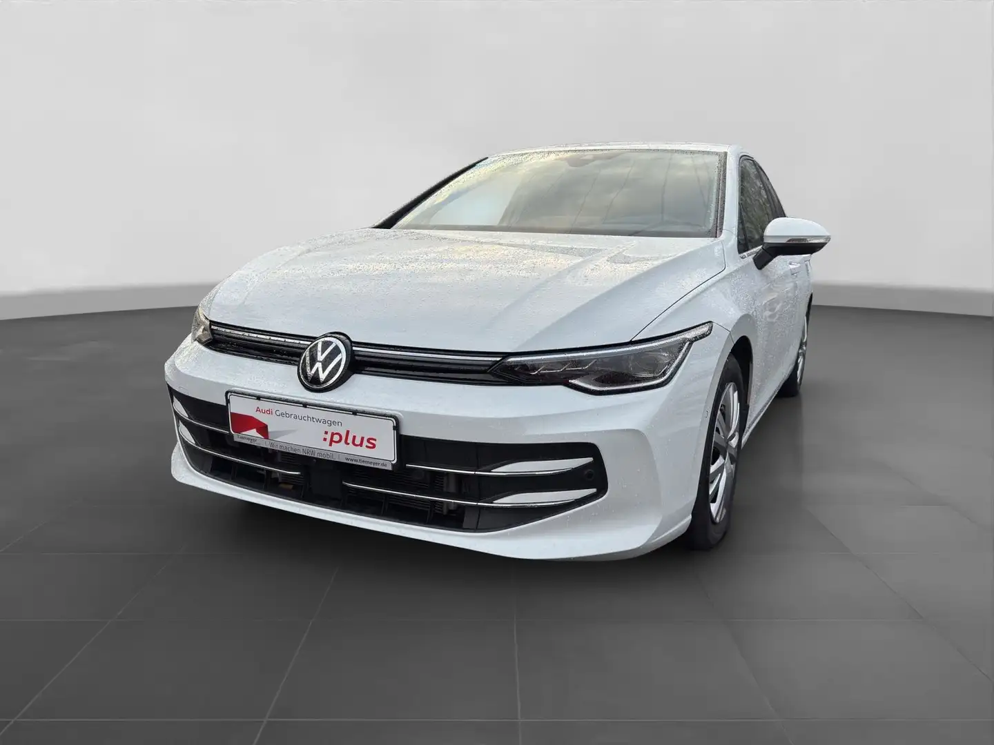 Volkswagen Golf 1.5 TSI STYLE IQ.LIGHT HuD AREAVIEW ASSIST Wit - 2