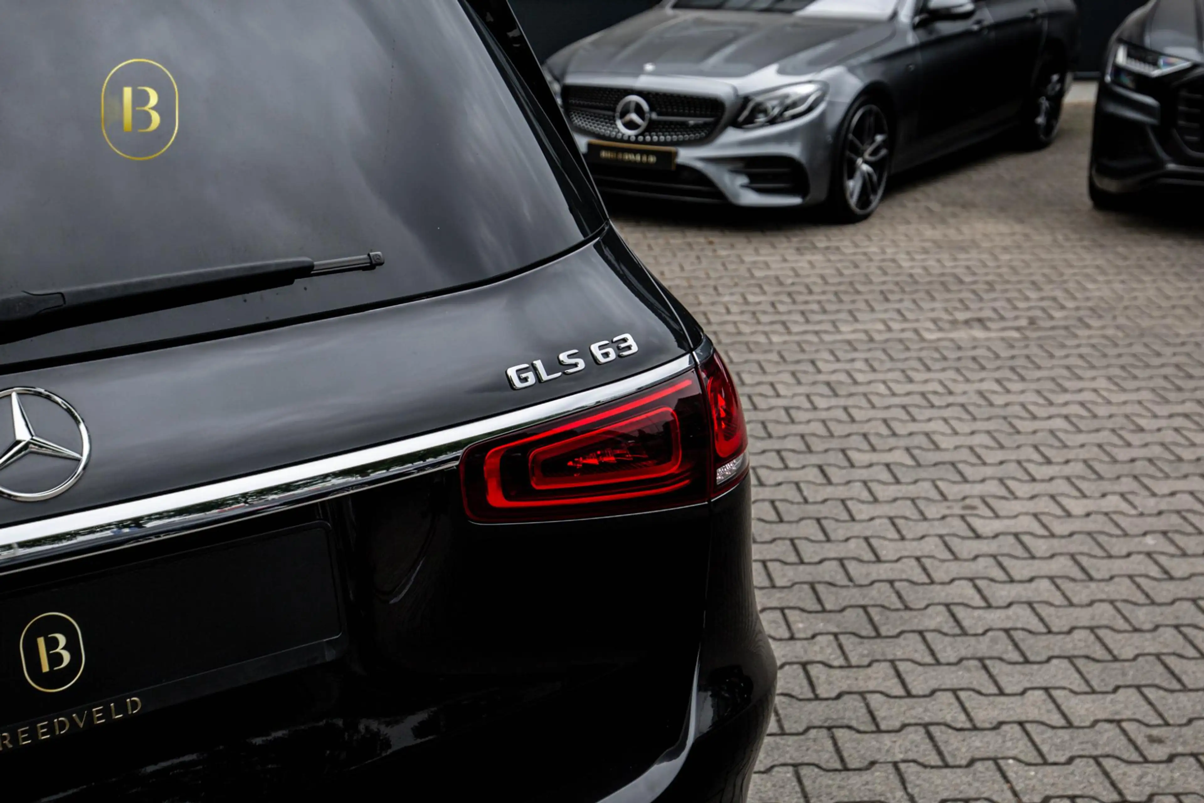 Mercedes-Benz GLS 63 AMG 4MATIC+ Premium Plus — photo 33