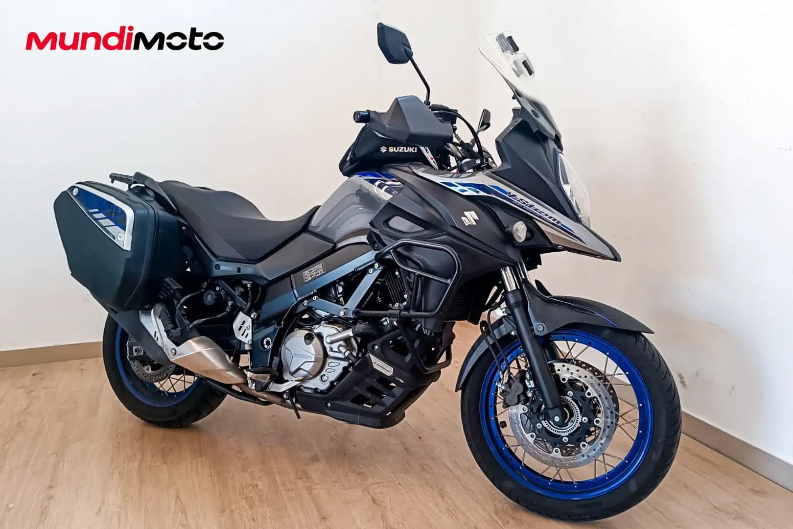 Suzuki V-Strom 650 - 2