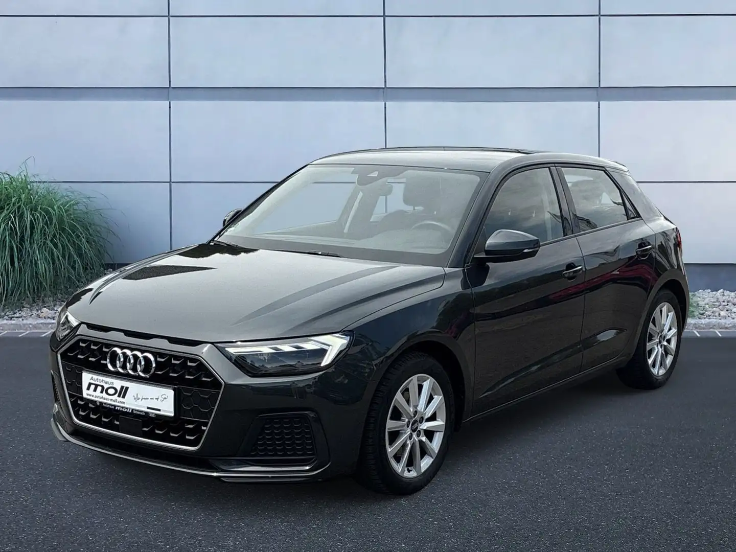 Audi A1 Advanced 1.0 TSI 81(kW) 110 (PS) 6- Grijs - 1