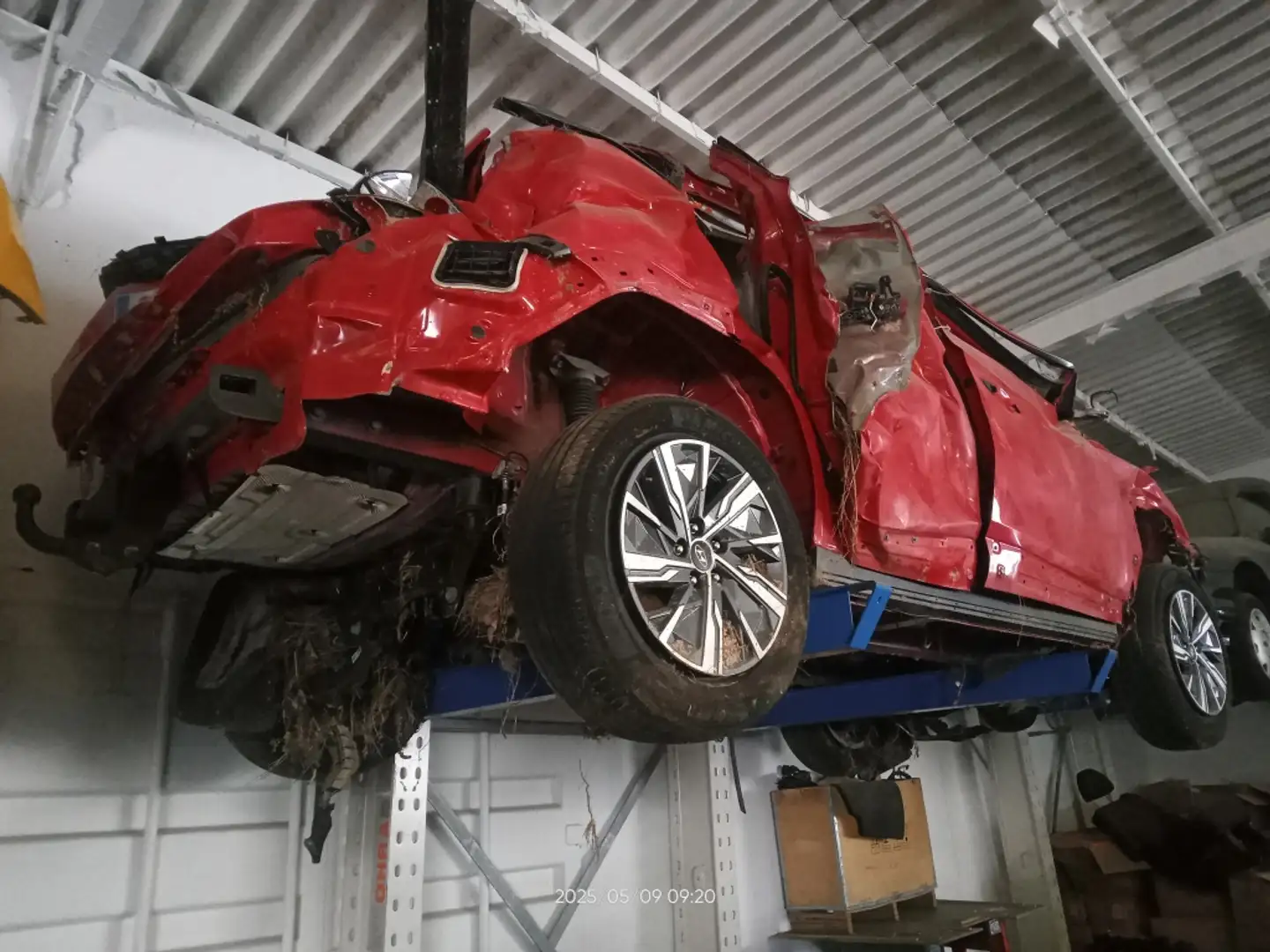 Hyundai TUCSON 1.6 TGDI HEV Maxx Safe AT Rojo - 1