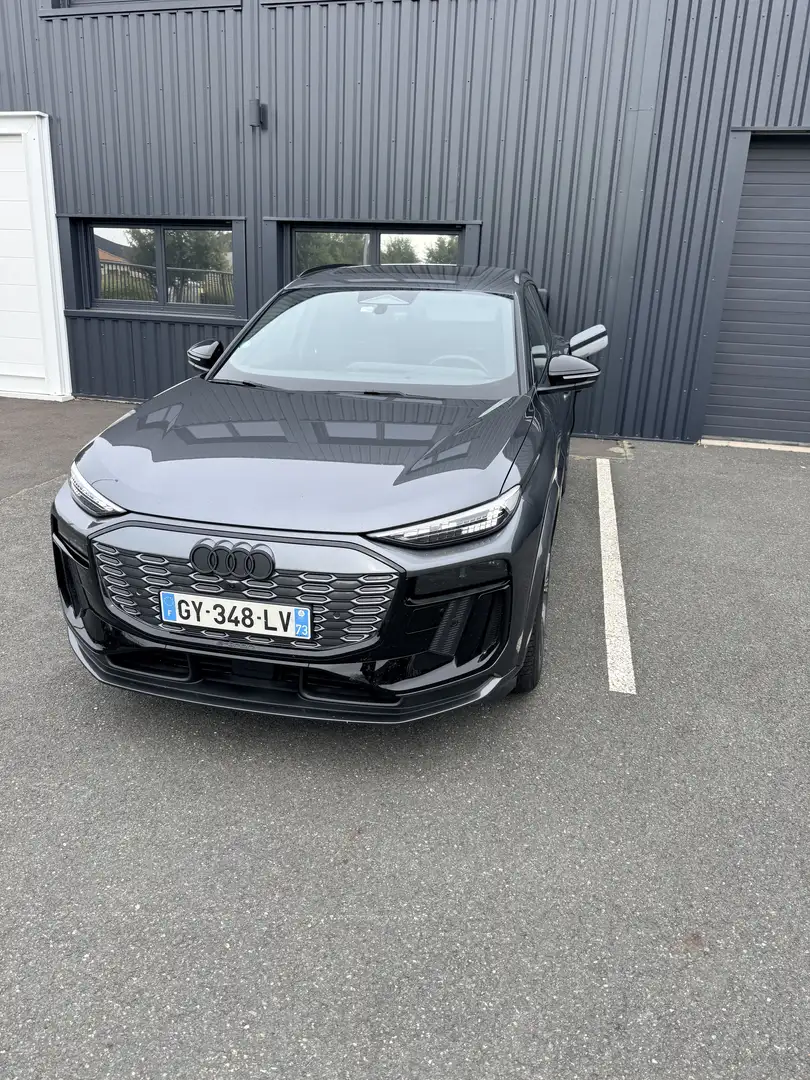 Audi SQ6 e-tron Gris - 2