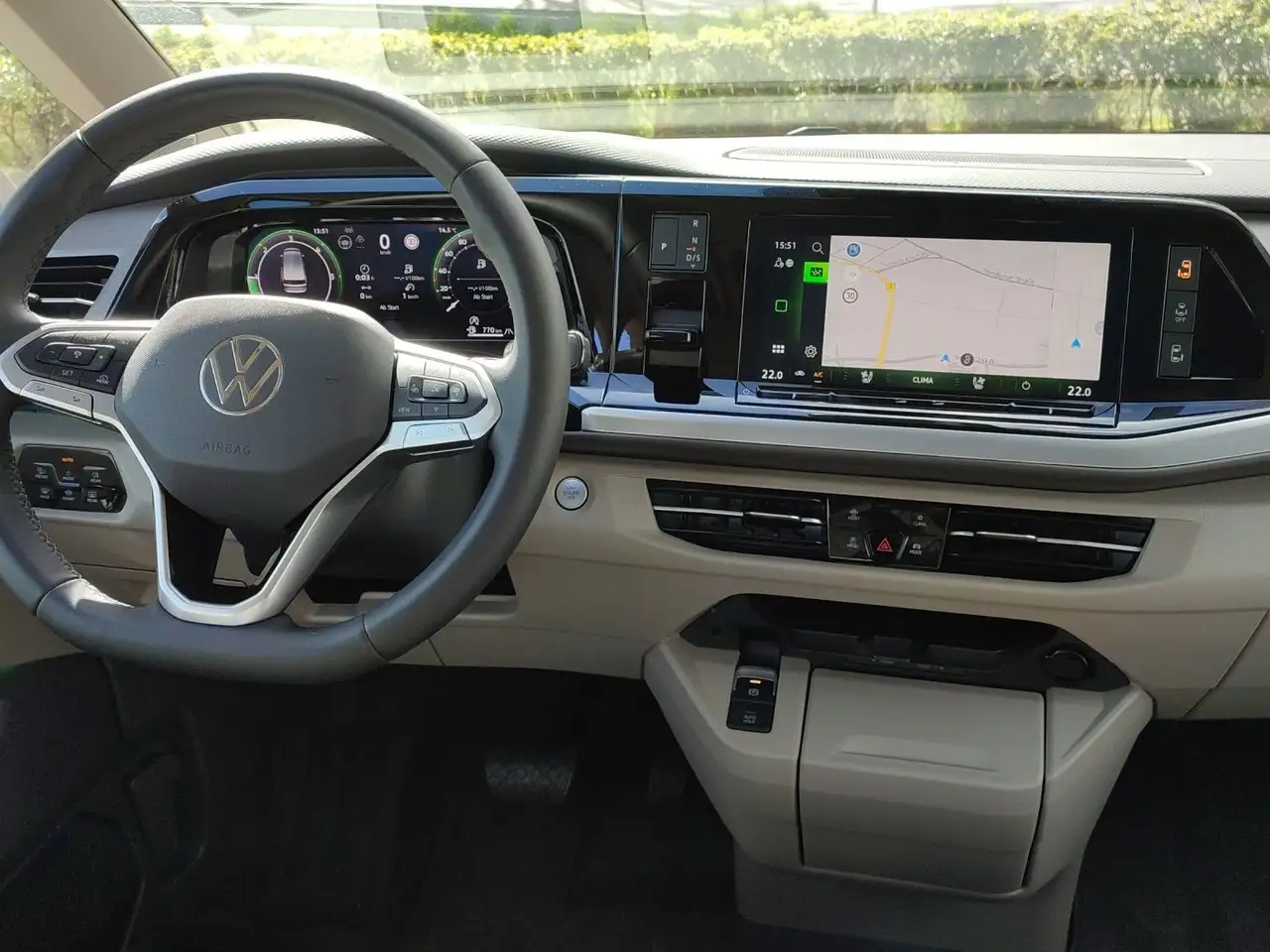 Volkswagen T7 Multivan Multivan 2.0 TDI DSG EDITION AHK*NAV*PANO*DIGI 7