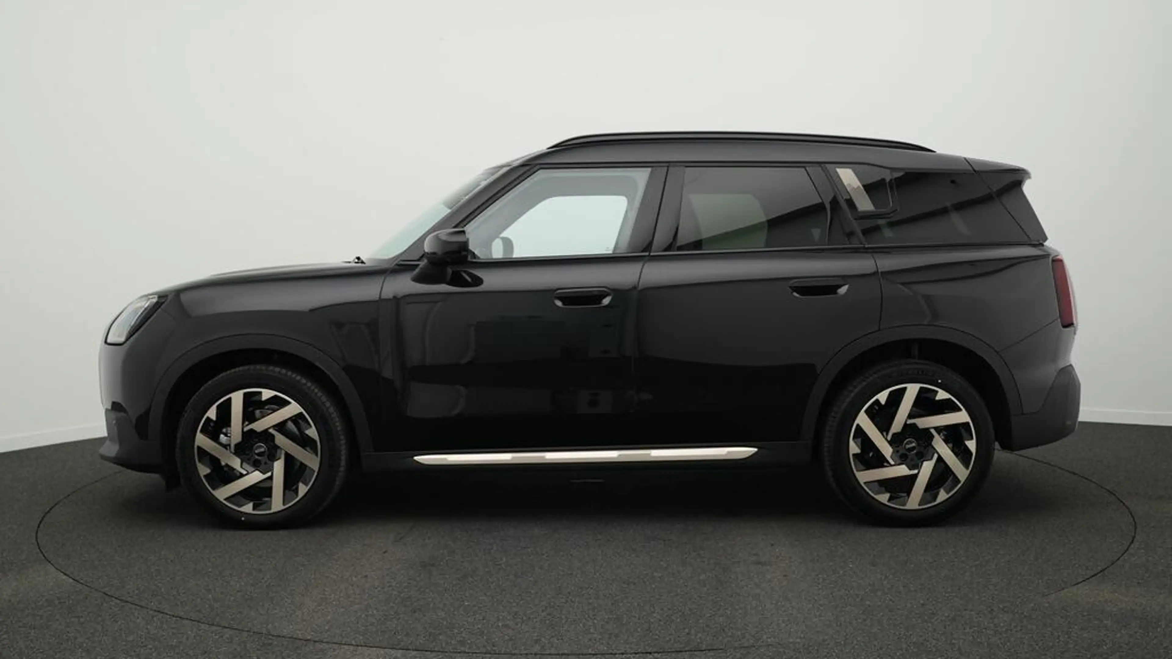 MINI Countryman C Favoured Trim — photo 2