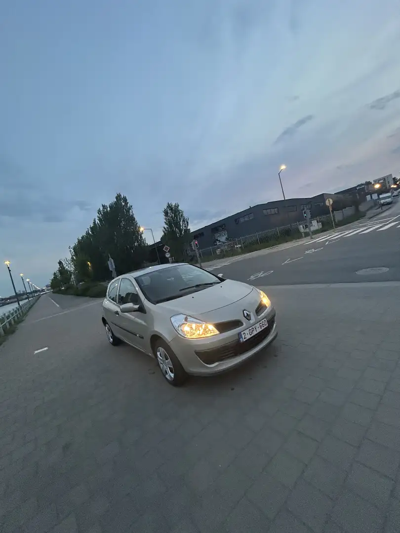 Renault Clio 1.2 - 16 v - expression - 2