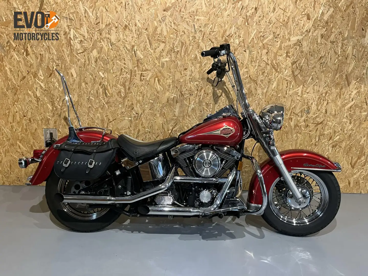 Harley-Davidson Heritage FLSTC Softtail Classic - 1