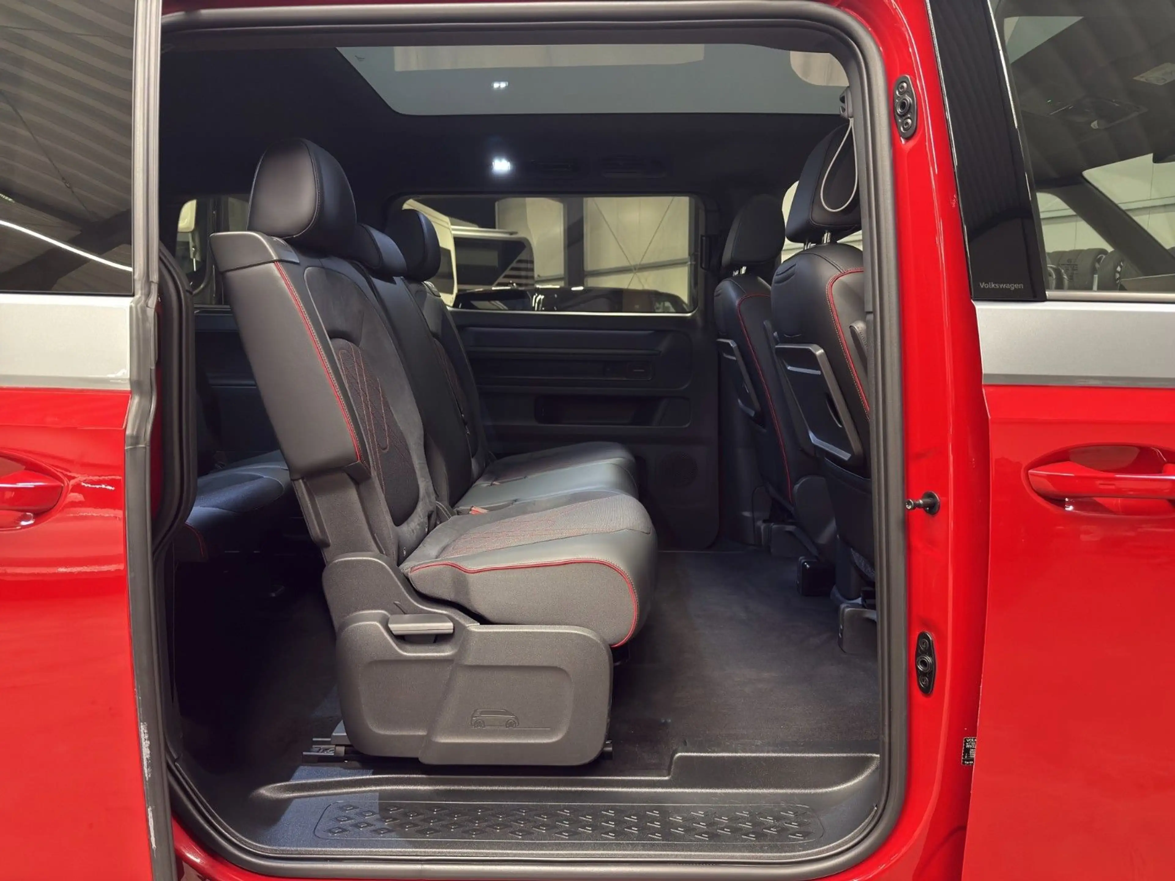 Volkswagen ID. Buzz 250 kW GTX LR 4M ACC AHK 3ZK 360° SHZ — photo 15