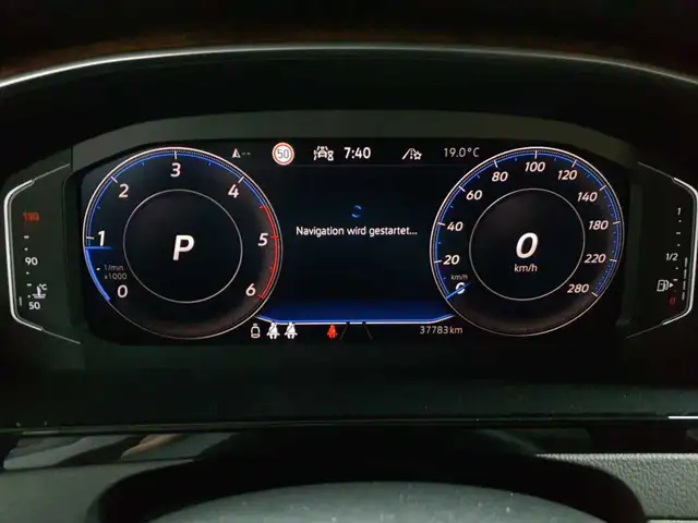 Volkswagen Arteon view 11