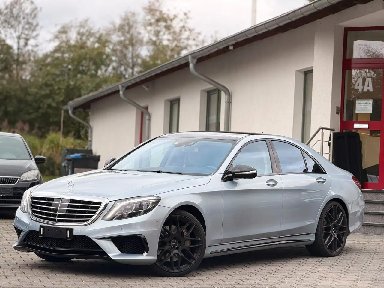 Mercedes-Benz S 500