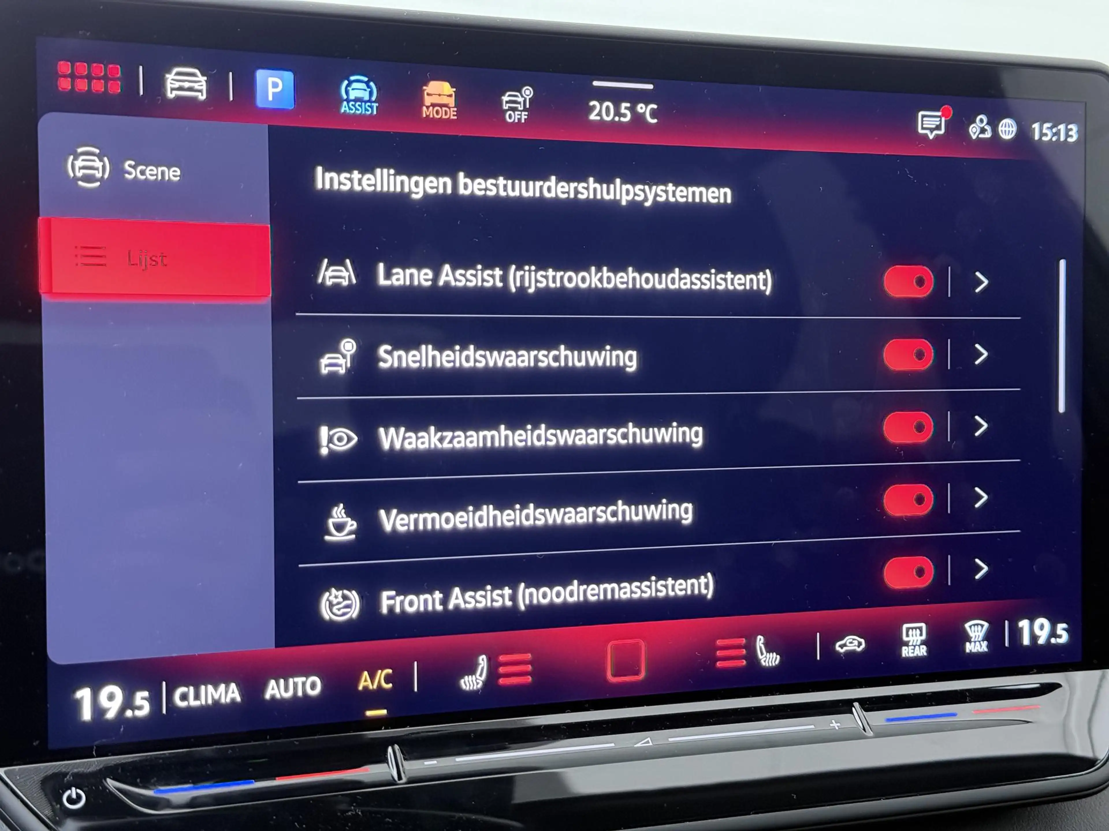 Volkswagen T-Roc 1.5 eTsi R-line First Edition | Head-up Display | — photo 10