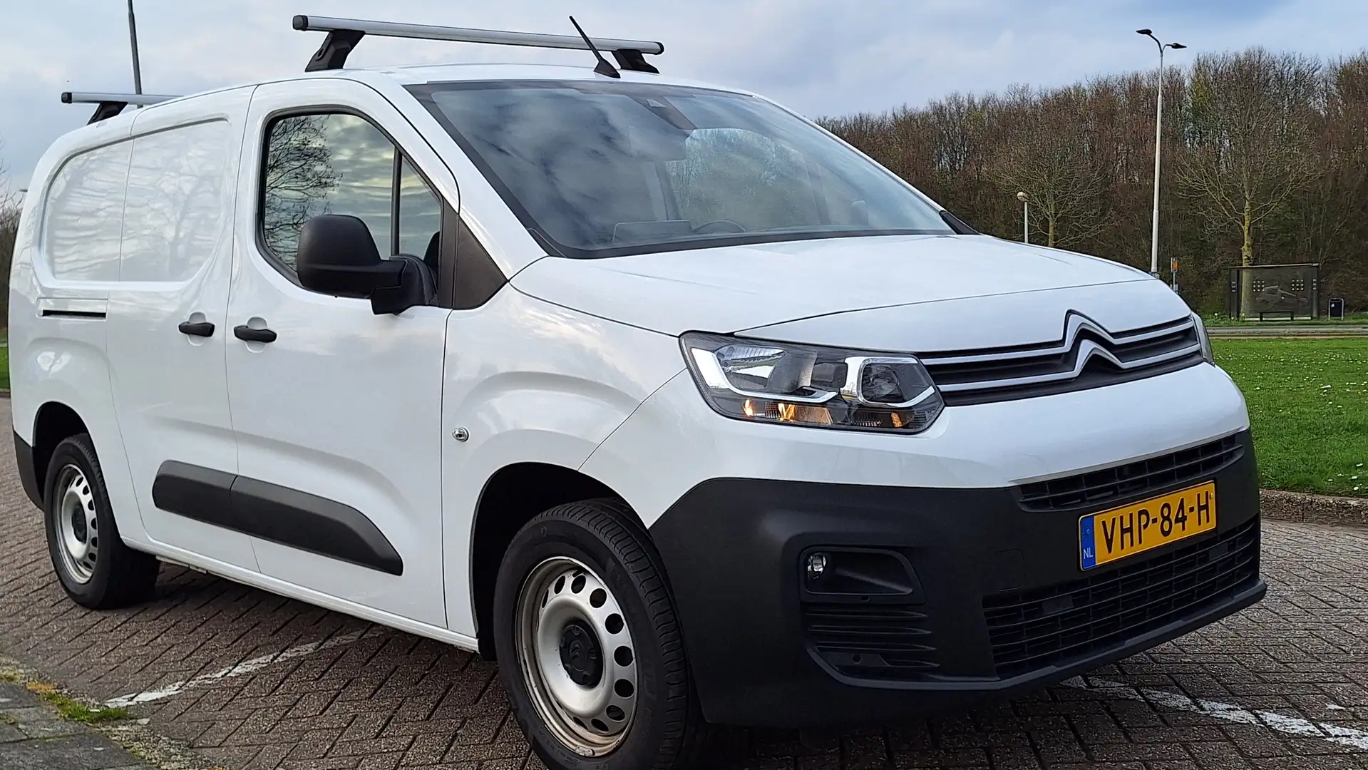 Citroen Berlingo 1.5 BlueHDI-110 pk XL L2 EURO6 Navi/Trekh/Zijdeur Wit - 1