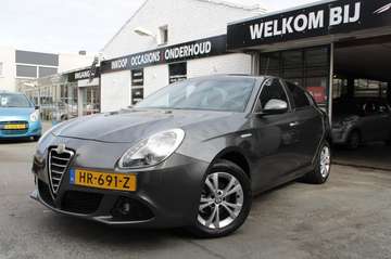 1.4 T Distinctive | Airco | Cruise control | Parke