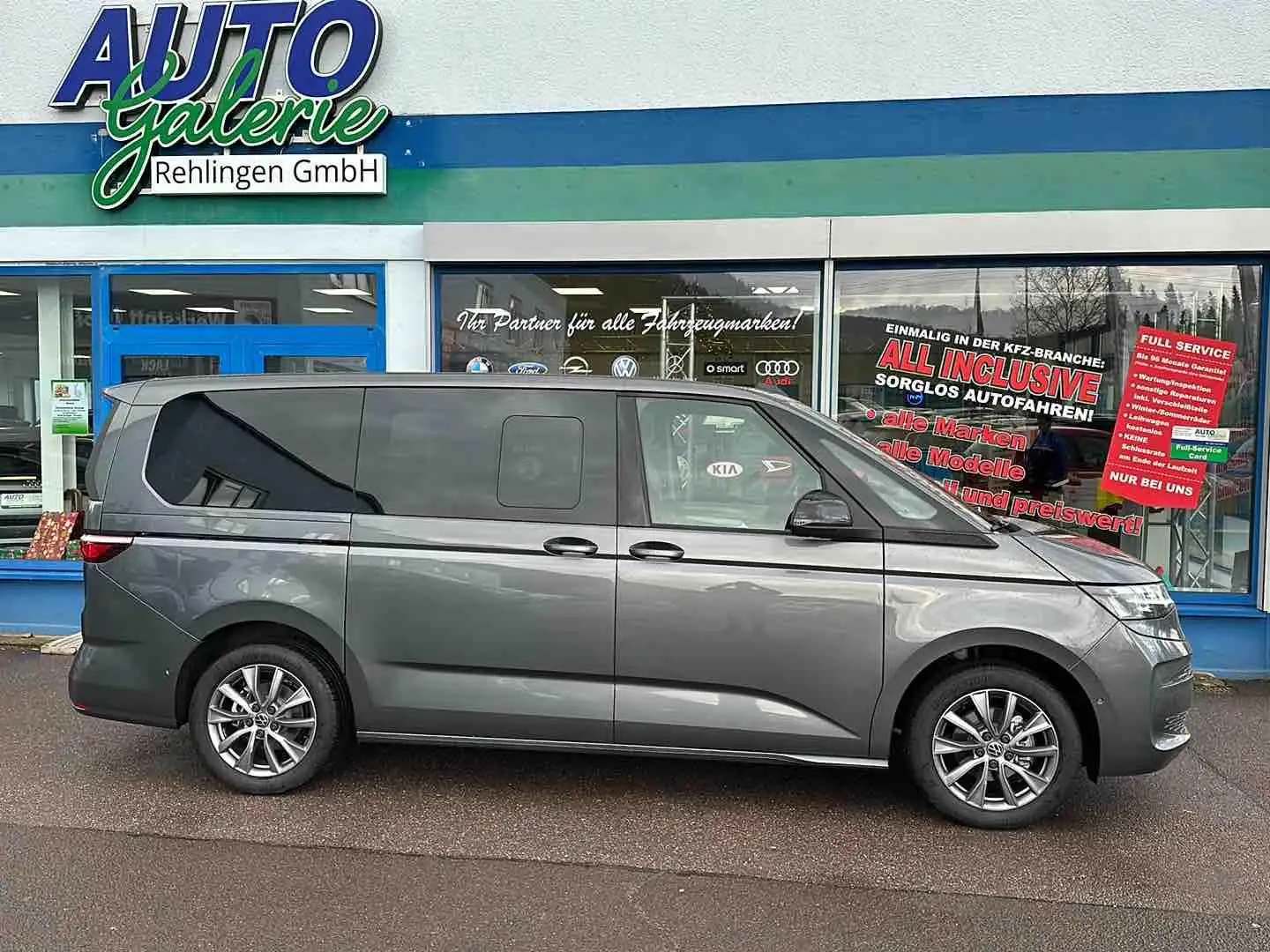 Volkswagen T7 Multivan 2.0 TDI Life lang Gris - 1