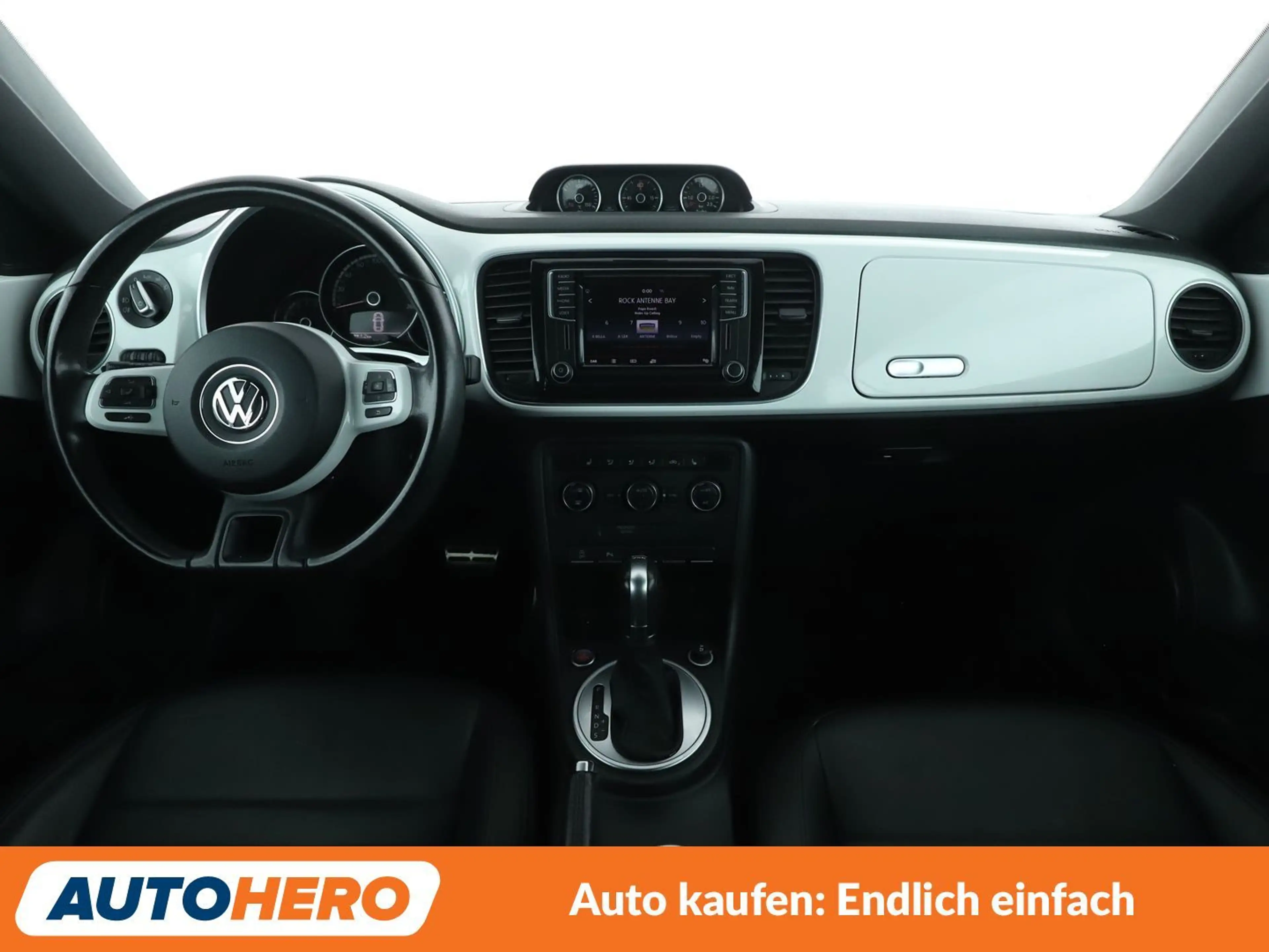 Volkswagen Beetle 2.0 TSI Sport BMT Aut. *NAVI*TEMPO*PDC*SHZ* — photo 12