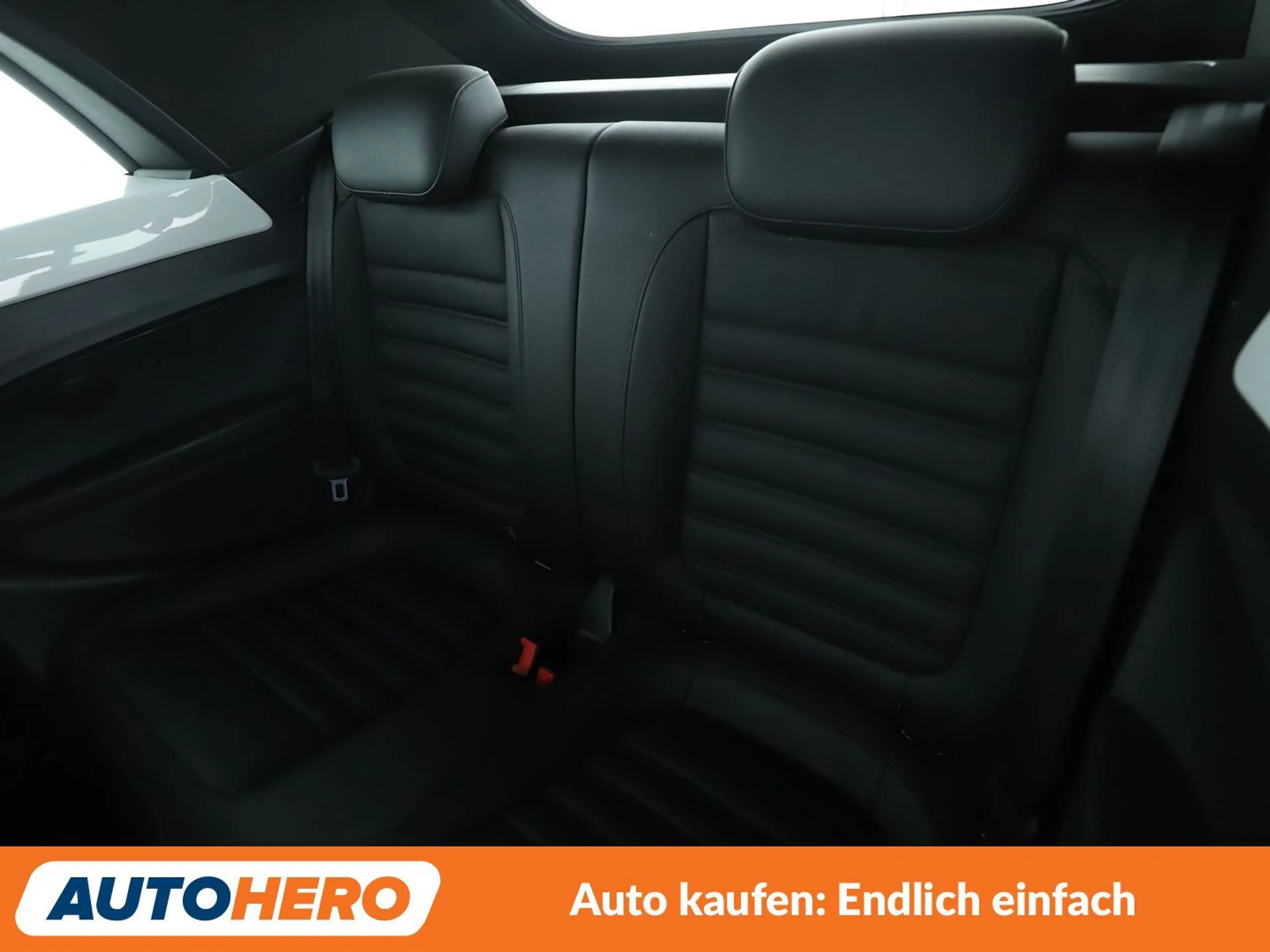 Volkswagen Beetle 2.0 TSI Sport BMT Aut. *NAVI*TEMPO*PDC*SHZ* — photo 14
