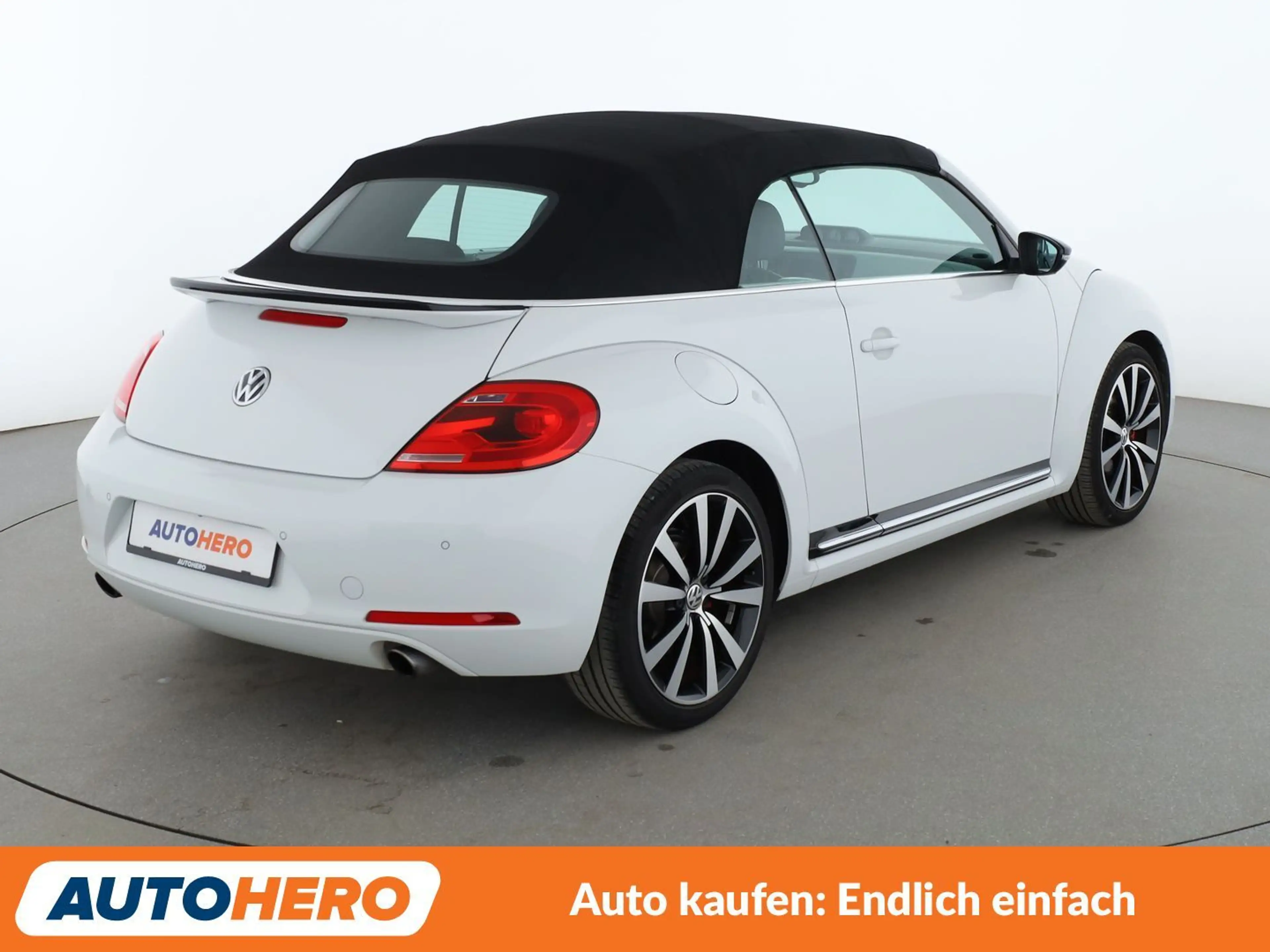 Volkswagen Beetle 2.0 TSI Sport BMT Aut. *NAVI*TEMPO*PDC*SHZ* — photo 6
