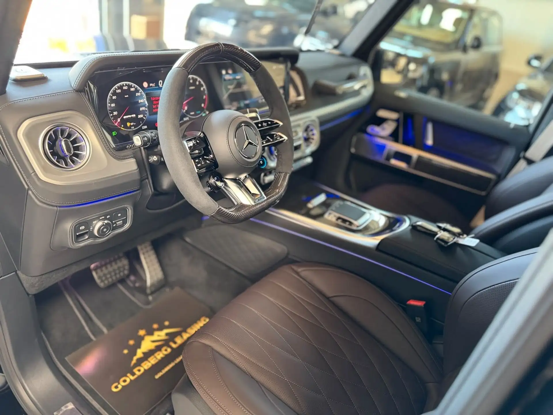 벤츠 G-Class G 63 AMG 2026 검정 사진 7