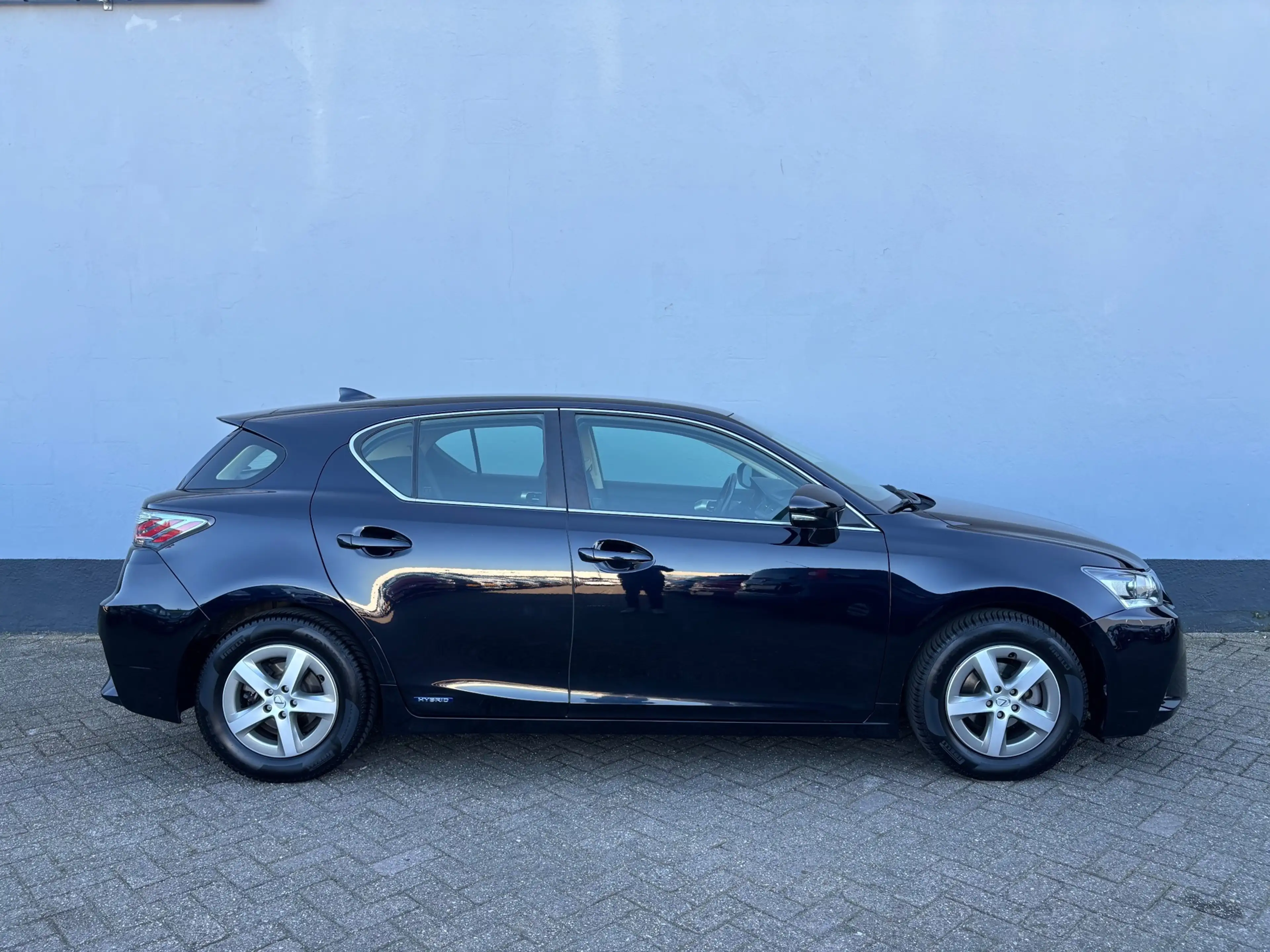 Lexus CT 200h Business Line - Navigatie - Camera — photo 5