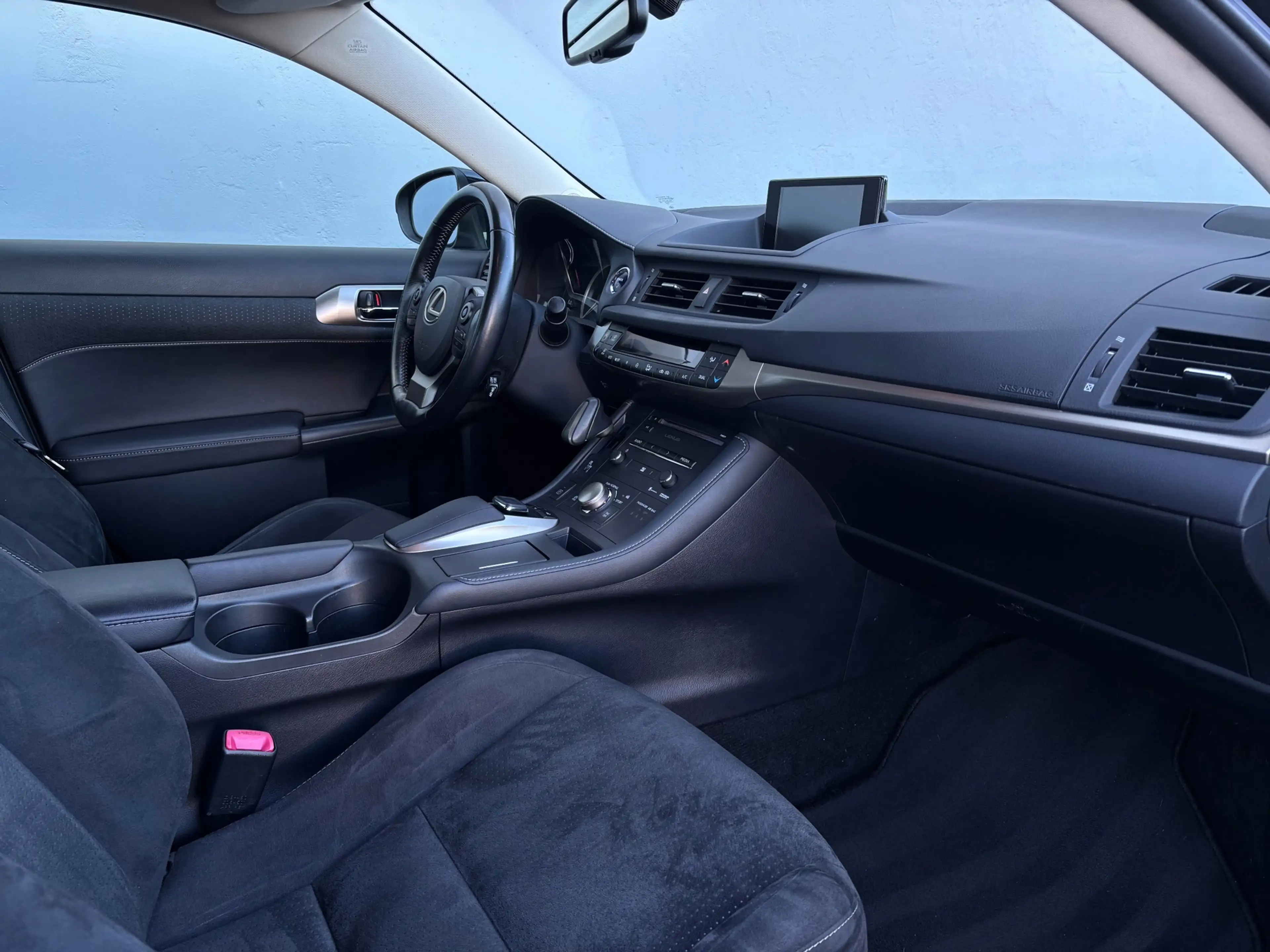 Lexus CT 200h Business Line - Navigatie - Camera — photo 10