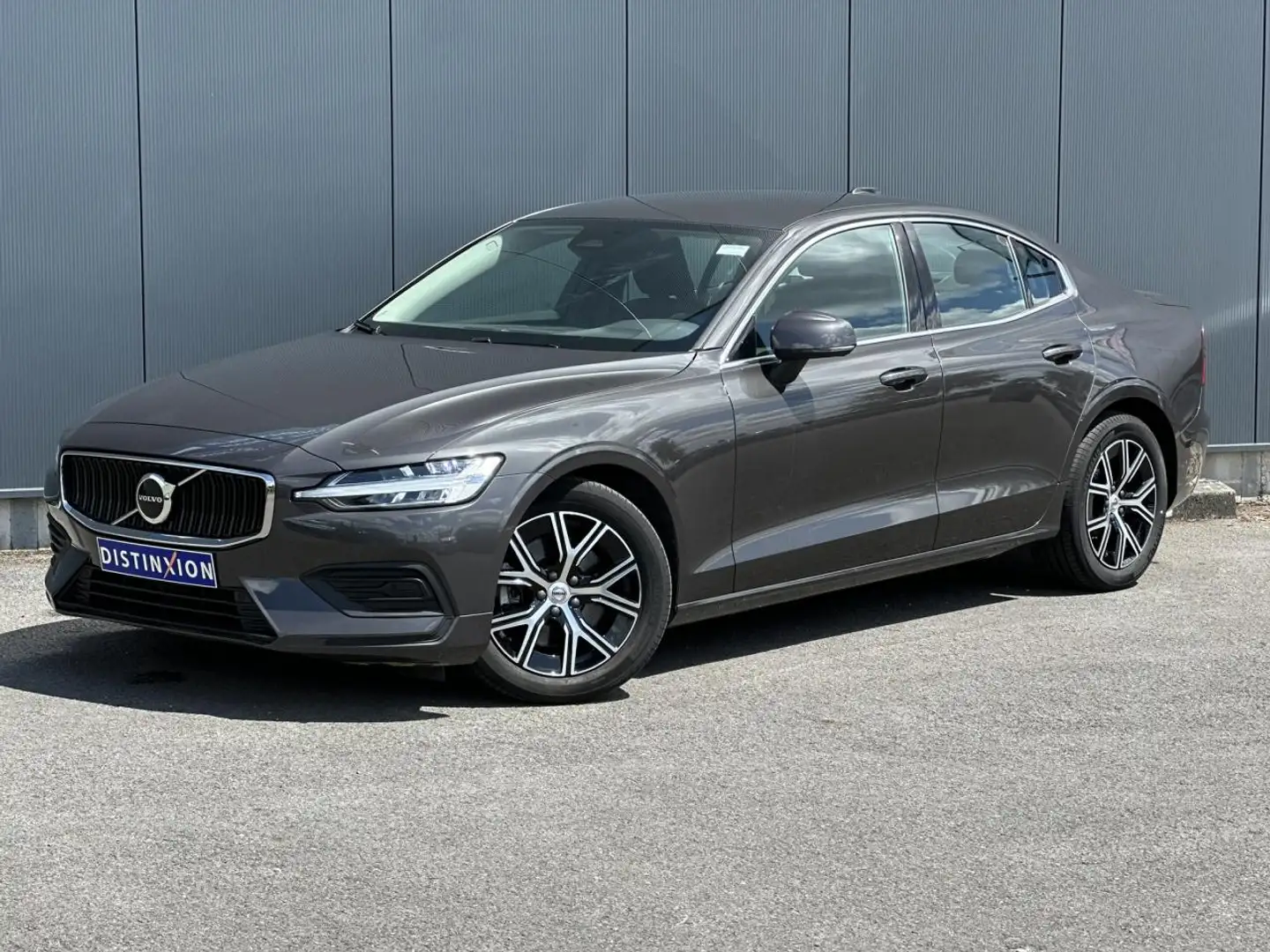 Volvo S60 B4 197 DCT7 MHEV Core+ Gris - 1