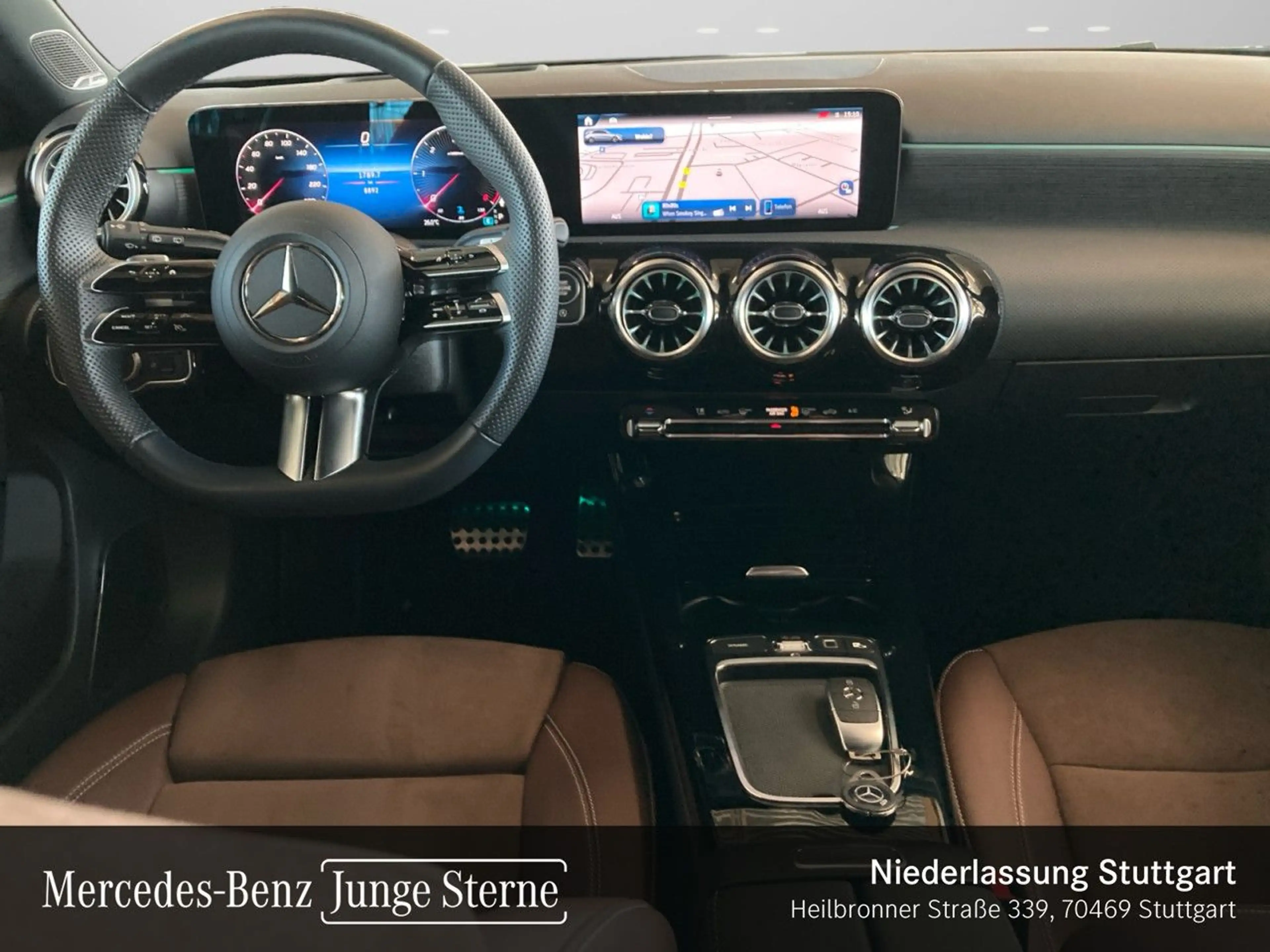 Mercedes-Benz A 220 d AMG+360°+MULTIBEAM+BURMESTER+HUD+TOTW+8G — photo 14