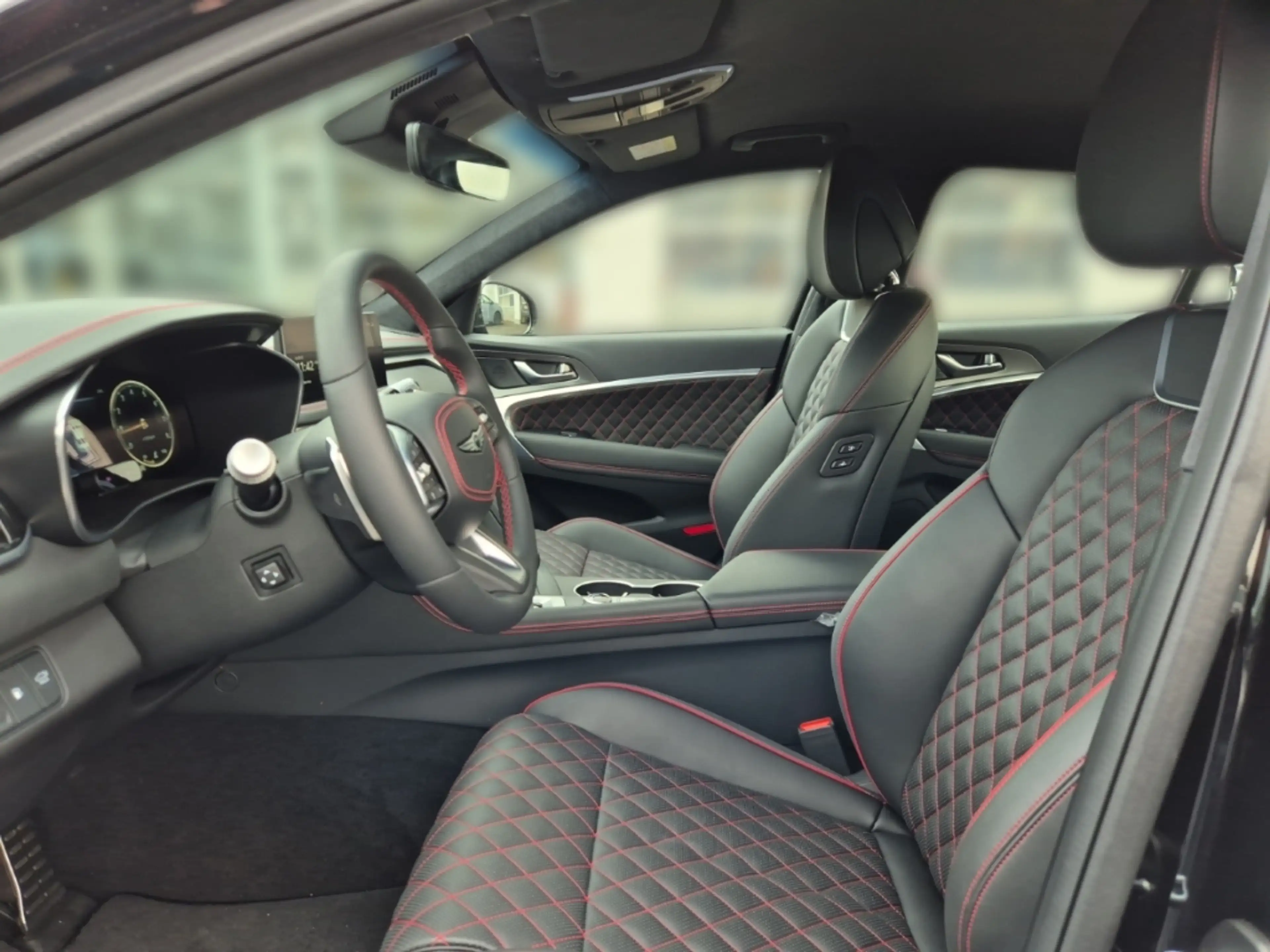 Genesis G70 Sport 4WD — photo 8