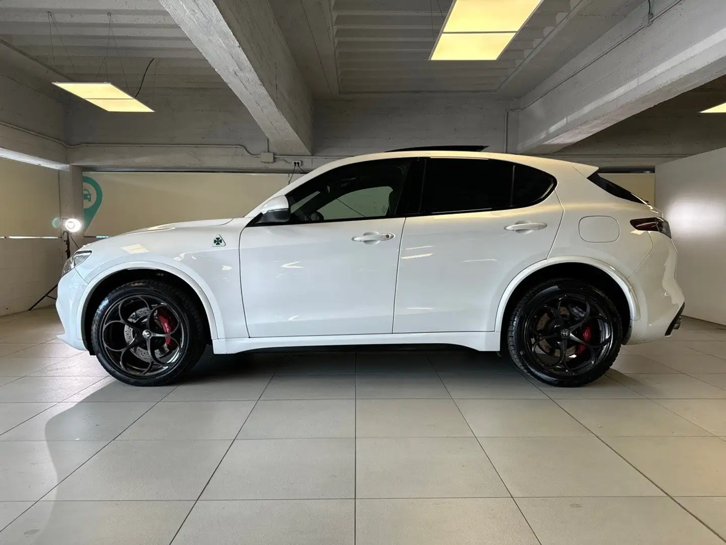 Alfa Romeo Stelvio 2.9 V6 510CV Quadrifoglio AT8 Q4 Bianco - 2