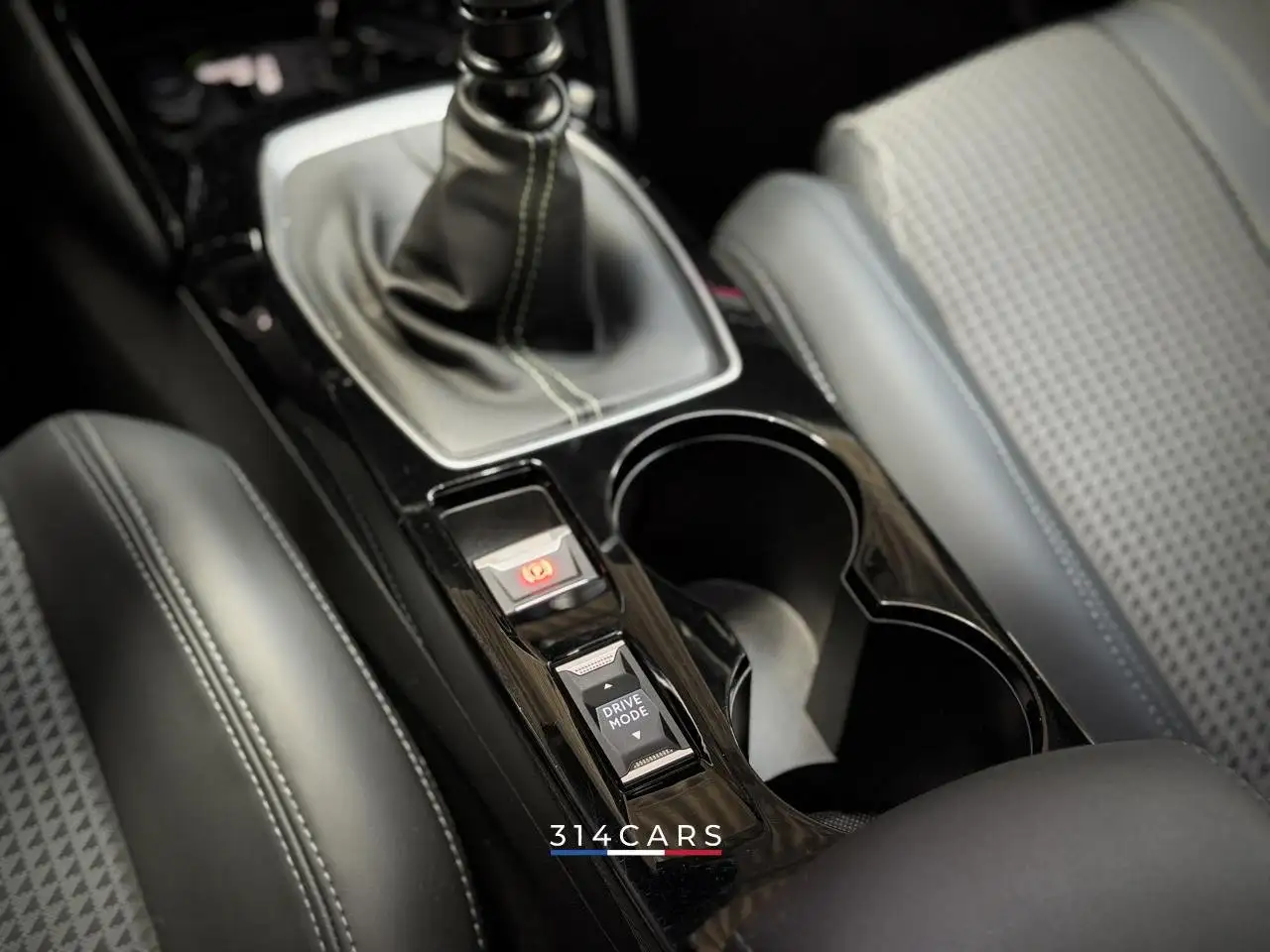 Peugeot 2008 2008 — photo 24