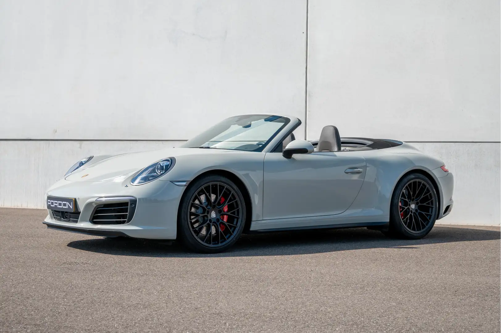 Porsche 991 Cabrio 3.0 Carrera 4S PDK / Sport Chrono / 20'' RS Blanc - 2
