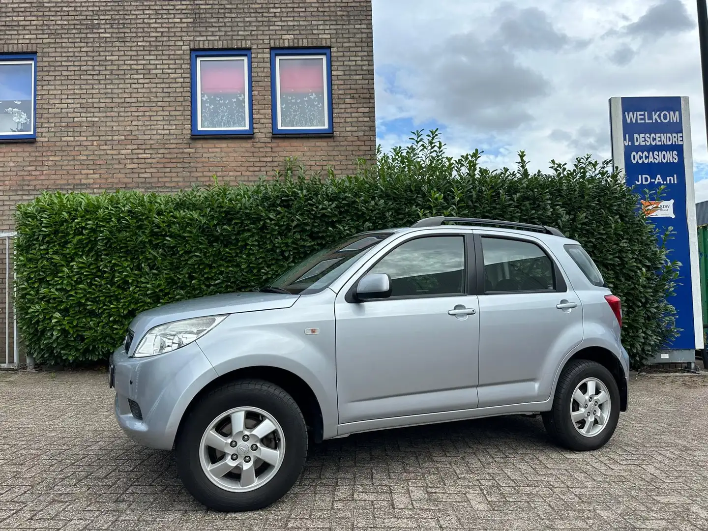 Daihatsu Terios 1.5-16v 2WD Airco, Afn. Trekhaak, Lmv, Pdc!!!! Gris - 1